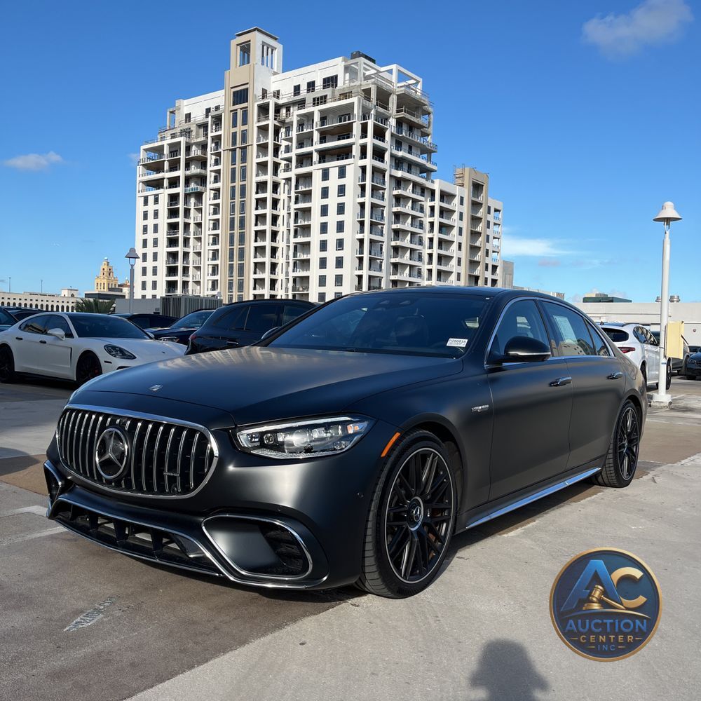 2024 Mercedes-Benz S-Class AMG S 63 E Performance