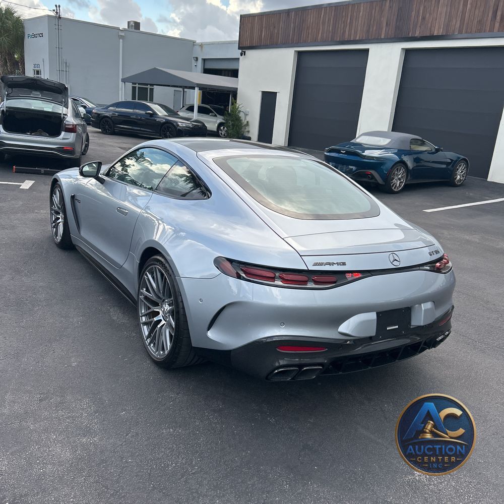 2025 Mercedes-Benz AMG GT 55