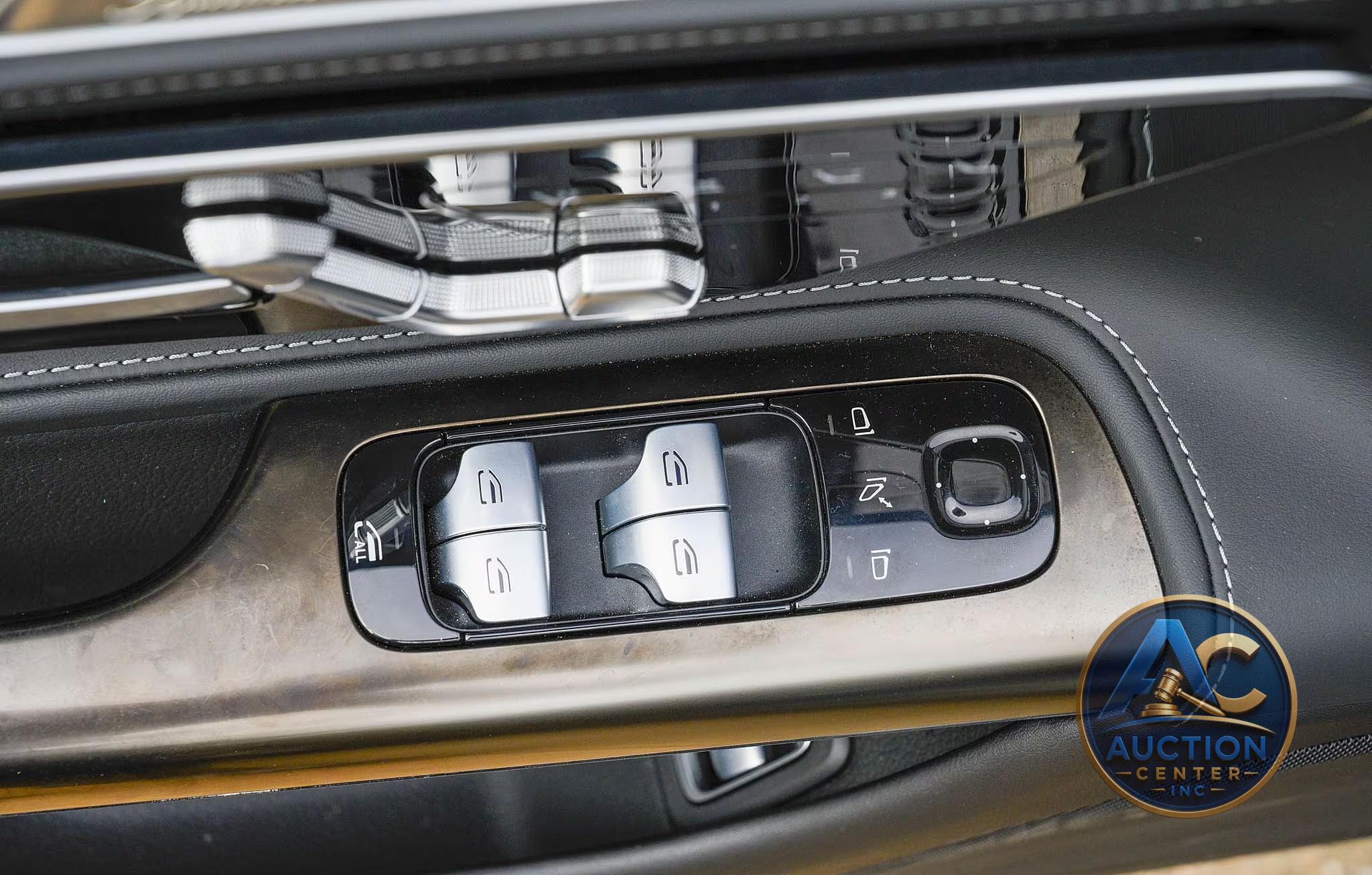 2022 Mercedes-Benz SL63 AMG
