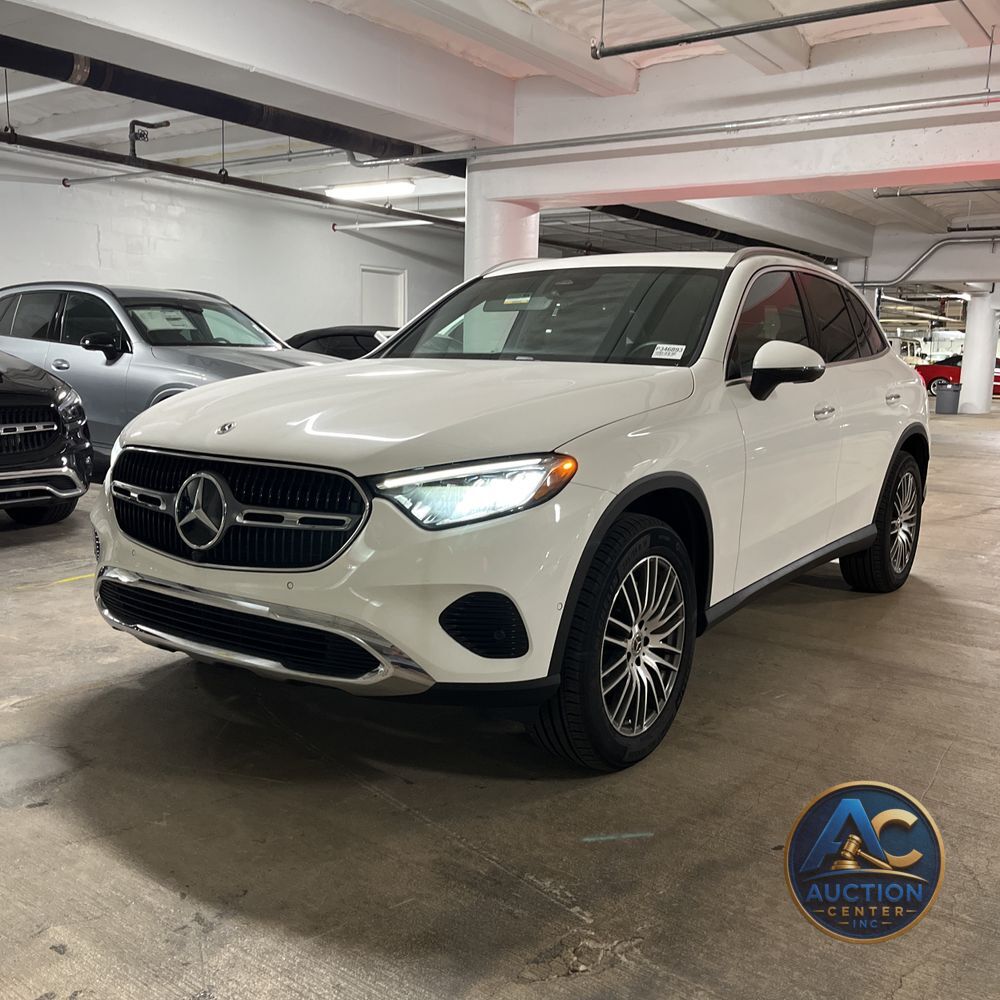 2025 Mercedes-Benz GLC GLC 300