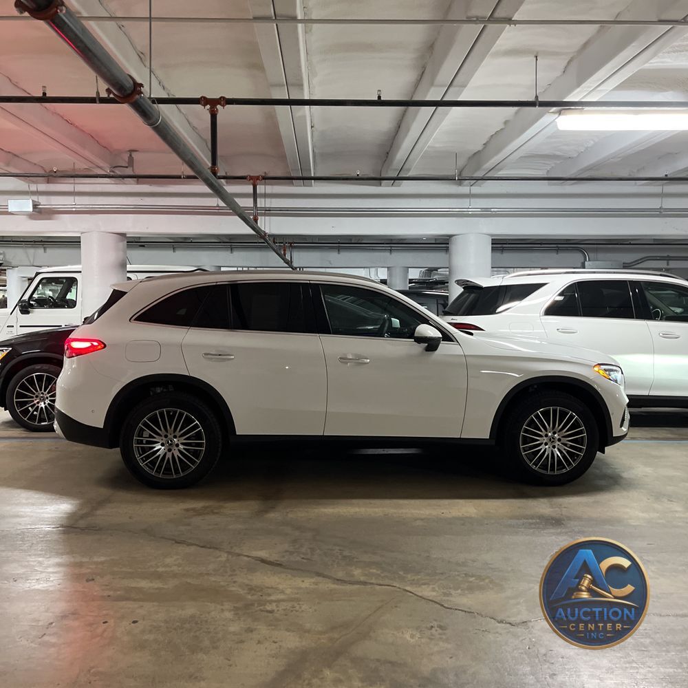 2025 Mercedes-Benz GLC GLC 300