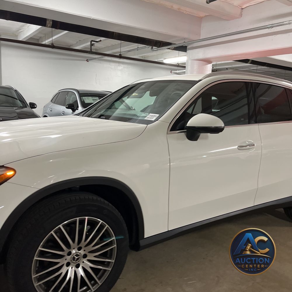 2025 Mercedes-Benz GLC GLC 300