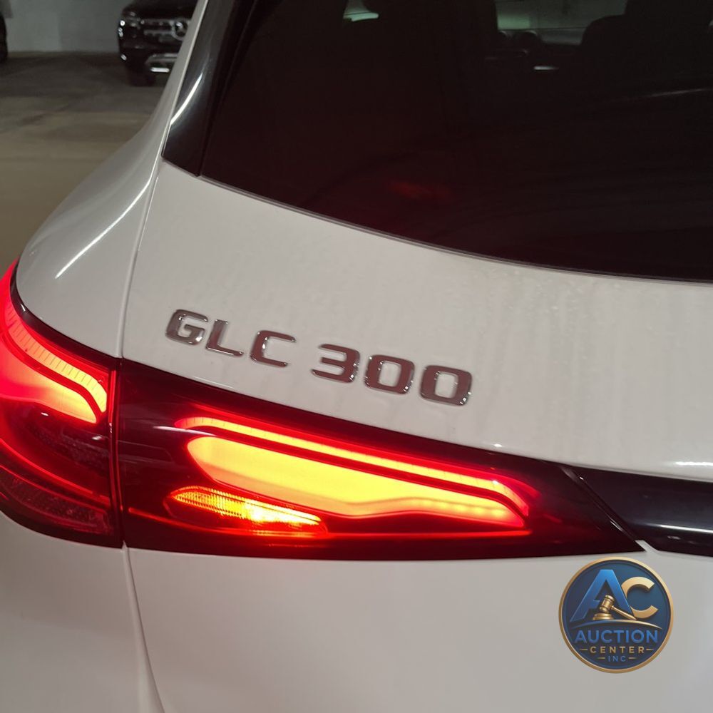 2025 Mercedes-Benz GLC GLC 300