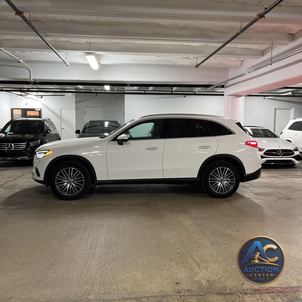 2025 Mercedes-Benz GLC GLC 300