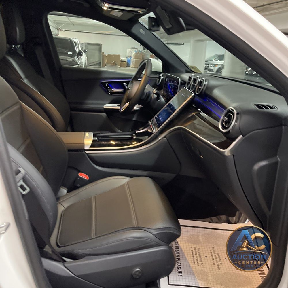 2025 Mercedes-Benz GLC GLC 300