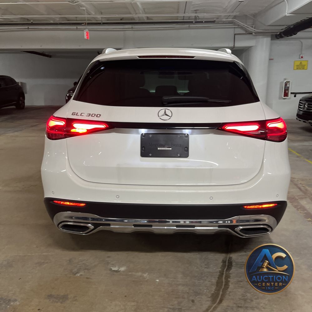 2025 Mercedes-Benz GLC GLC 300