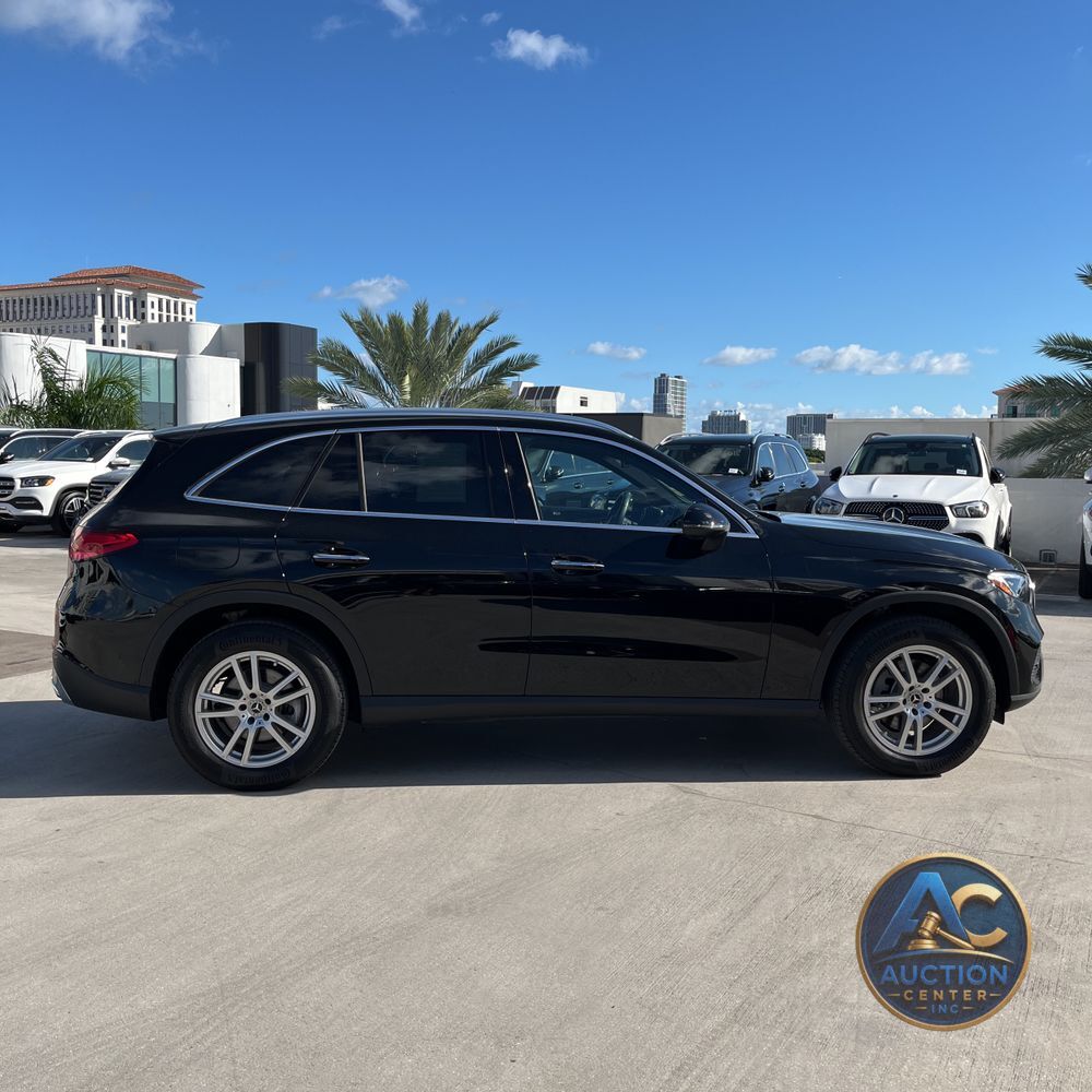 2025 Mercedes-Benz GLC GLC 300