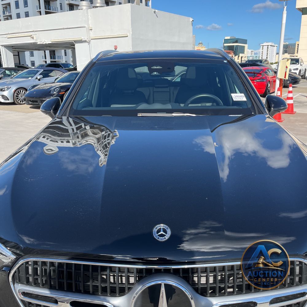 2025 Mercedes-Benz GLC GLC 300