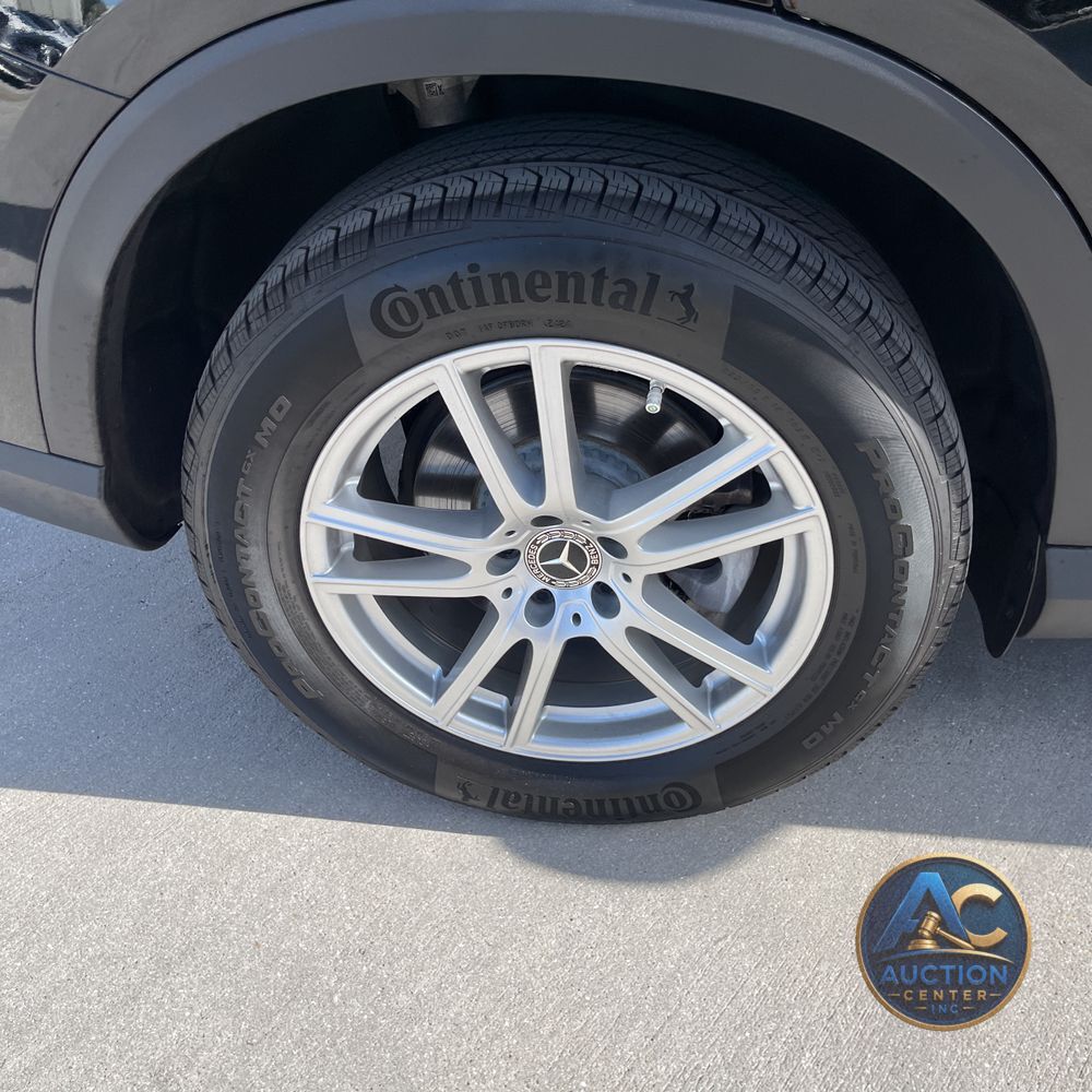 2025 Mercedes-Benz GLC GLC 300