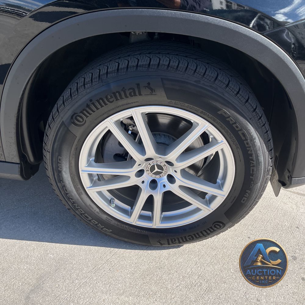 2025 Mercedes-Benz GLC GLC 300