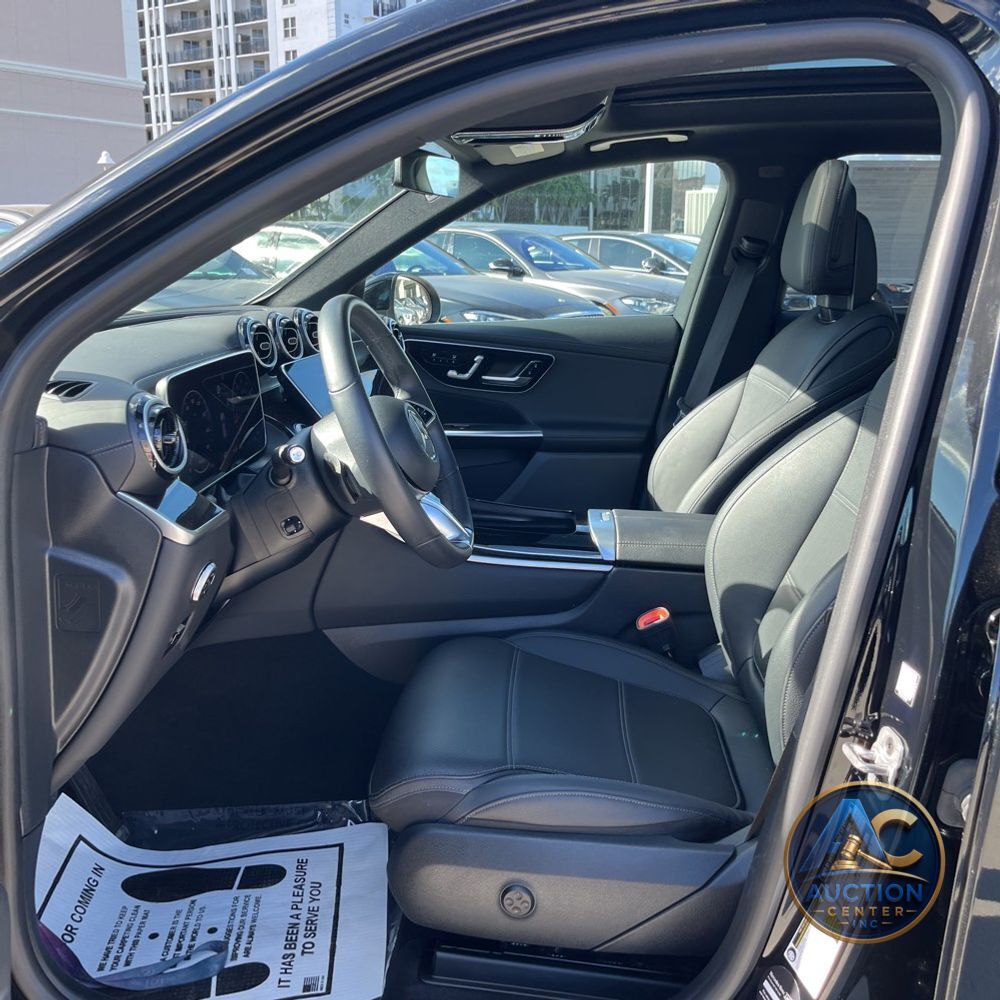 2025 Mercedes-Benz GLC GLC 300