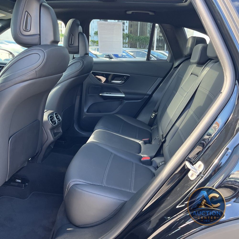 2025 Mercedes-Benz GLC GLC 300