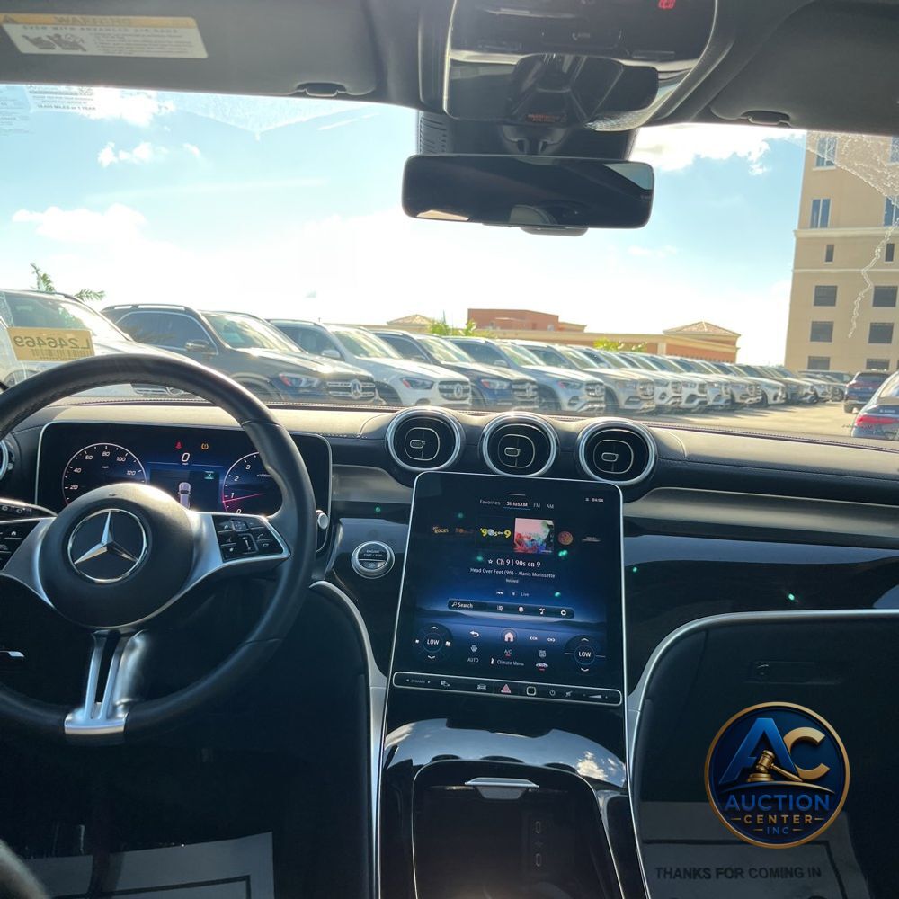 2025 Mercedes-Benz GLC GLC 300