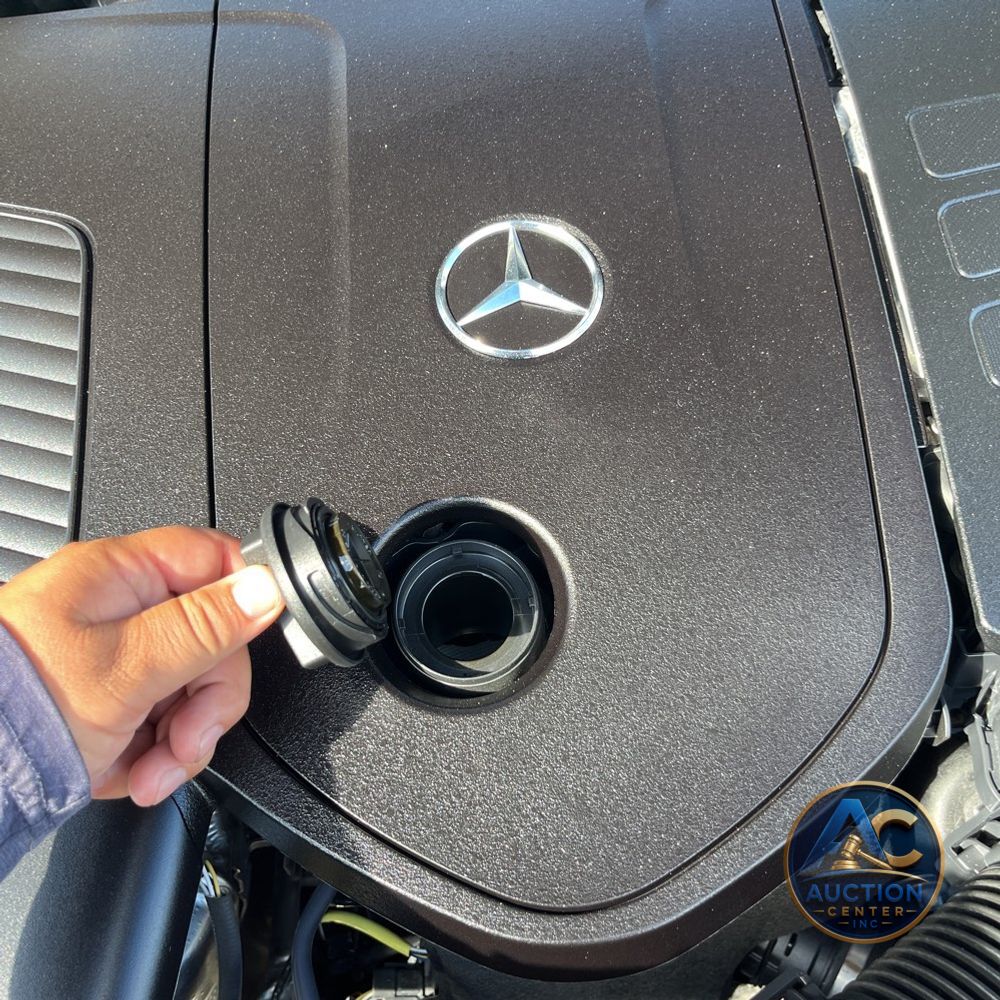 2025 Mercedes-Benz GLC GLC 300