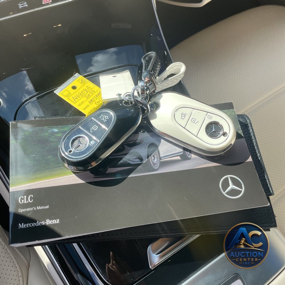 2024 Mercedes-Benz GLC GLC 300 4MATIC