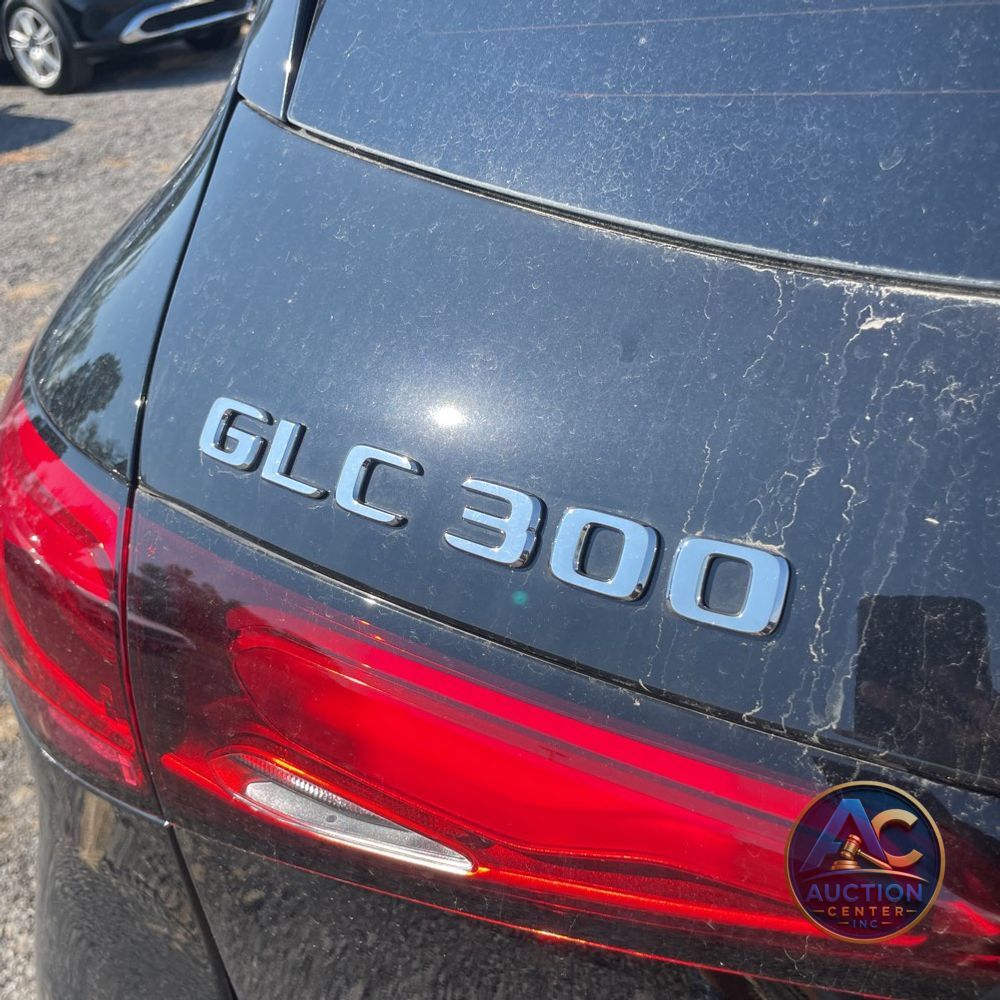 2025 Mercedes-Benz GLC GLC 300 4MATIC