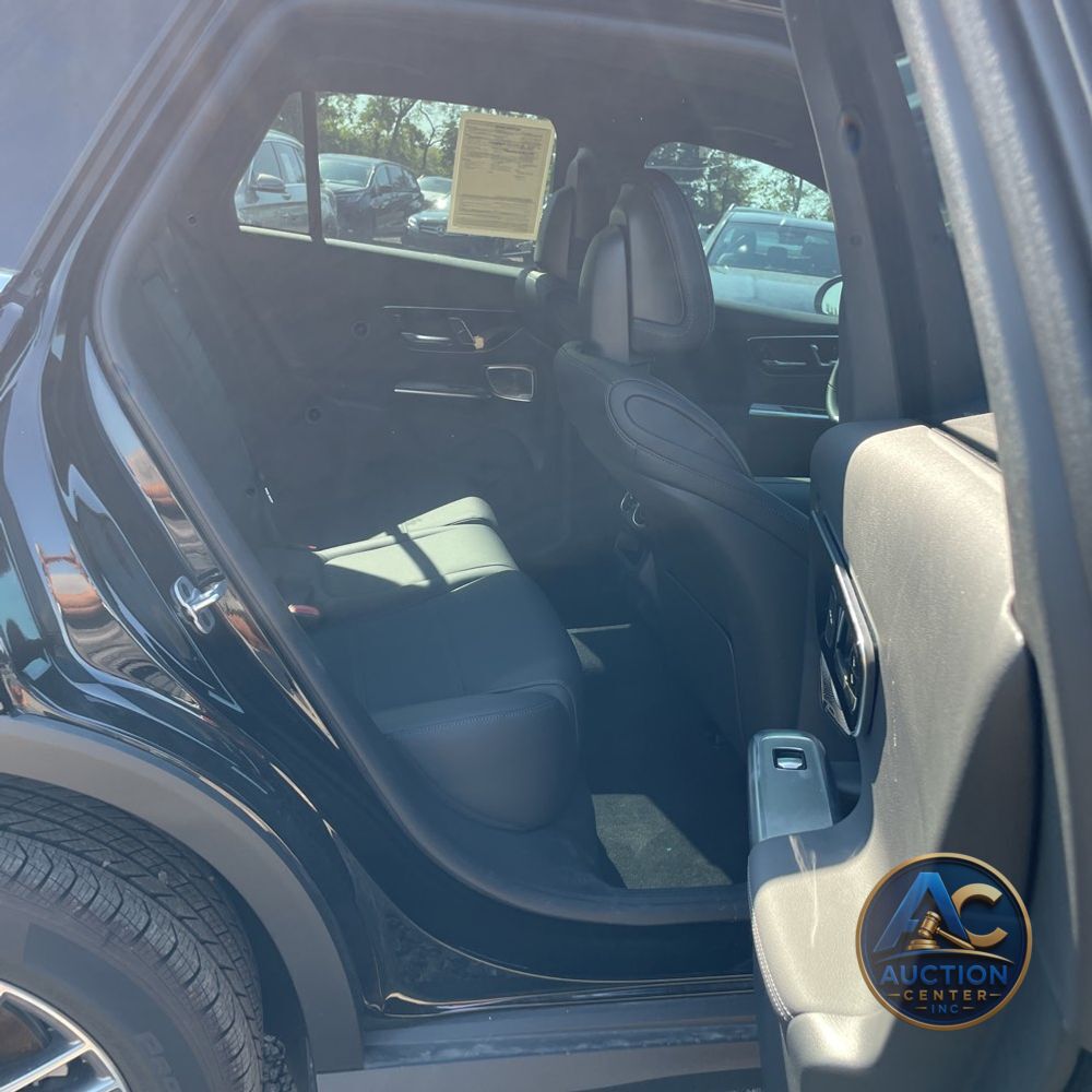 2025 Mercedes-Benz GLC GLC 300 4MATIC