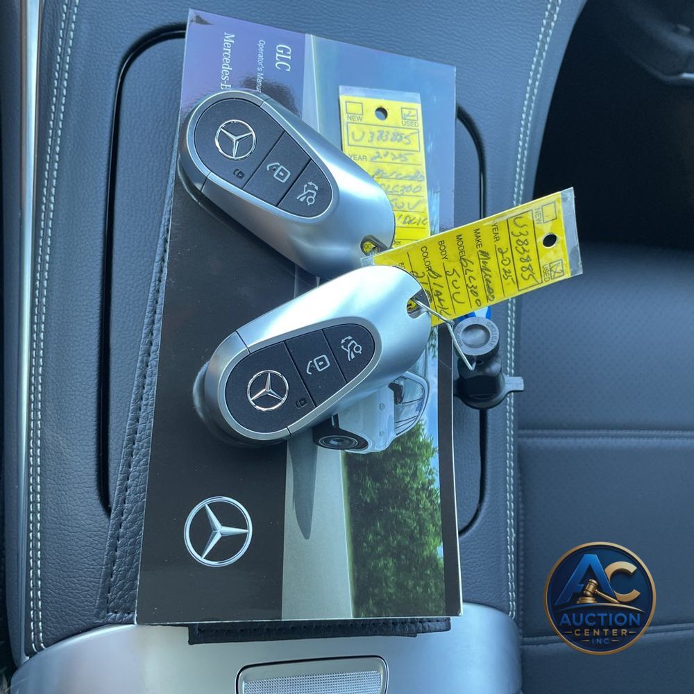 2025 Mercedes-Benz GLC GLC 300 4MATIC
