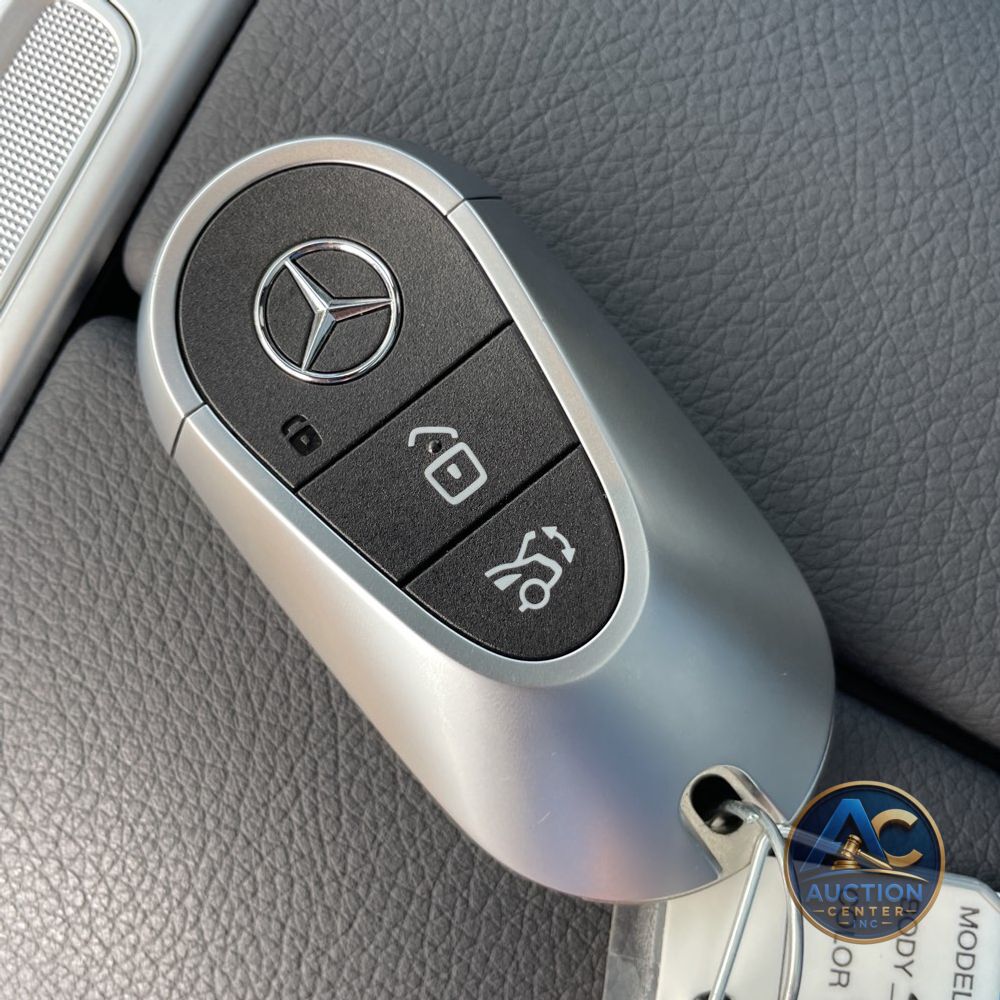 2025 Mercedes-Benz GLC GLC 350e 4MATIC