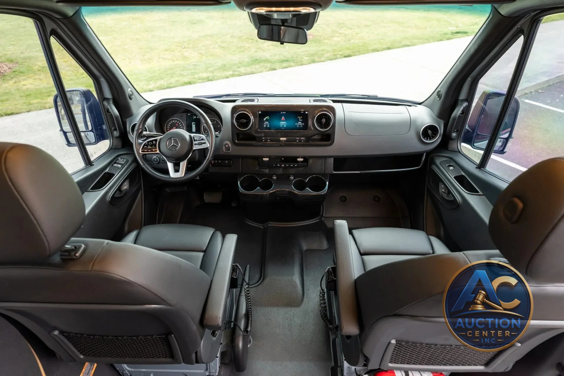 2022 Winnebago Revel