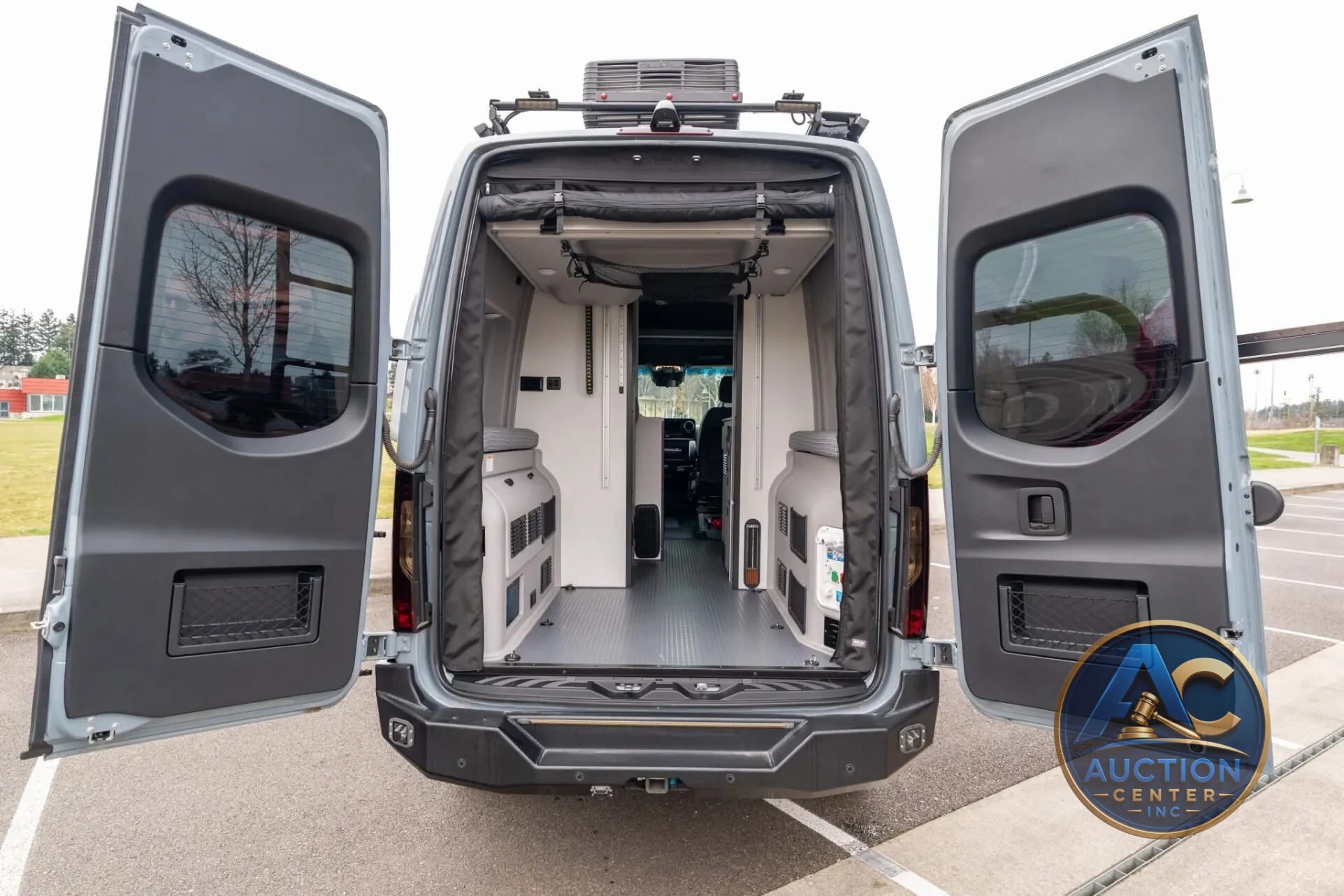 2022 Winnebago Revel