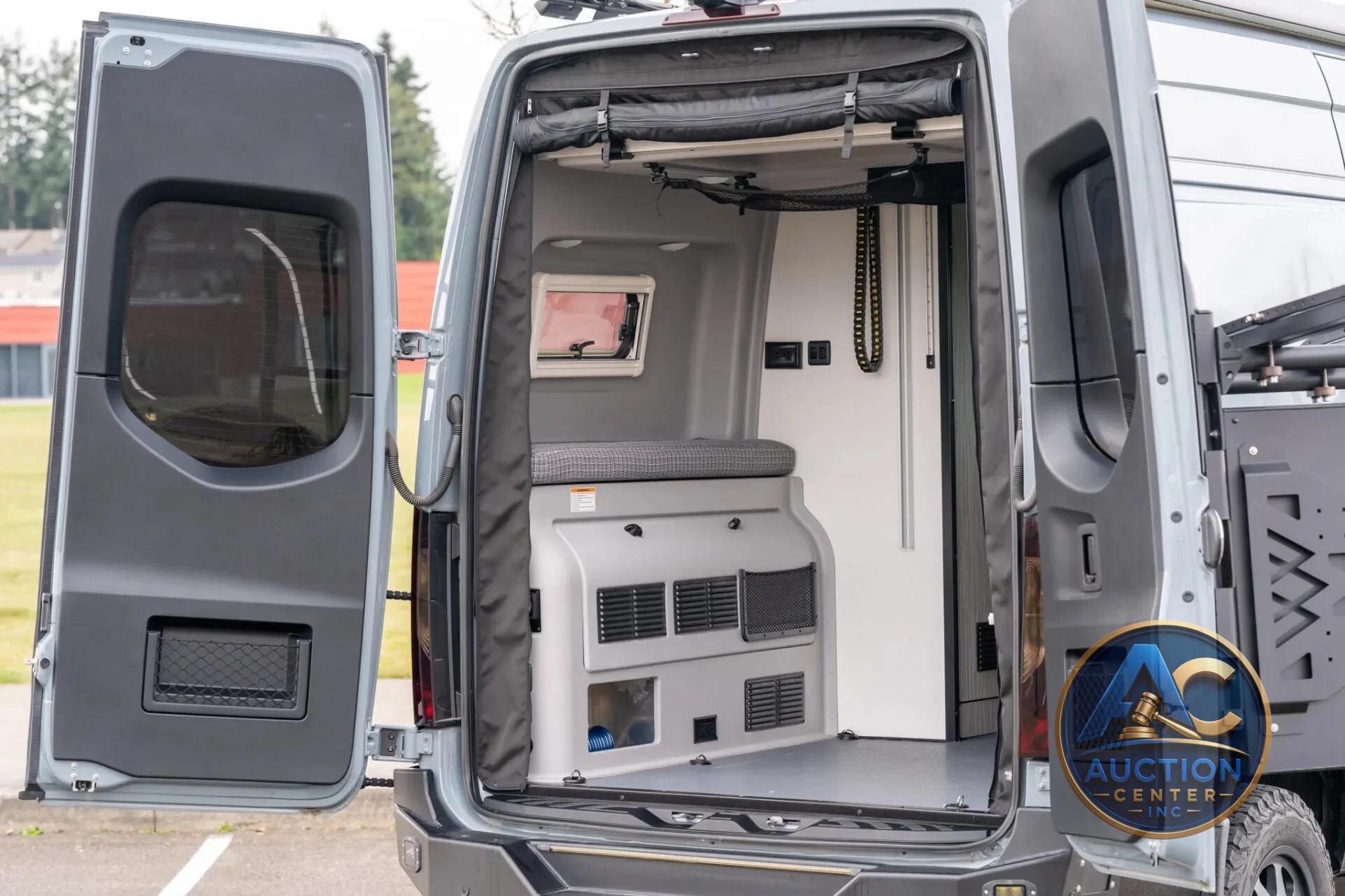 2022 Winnebago Revel