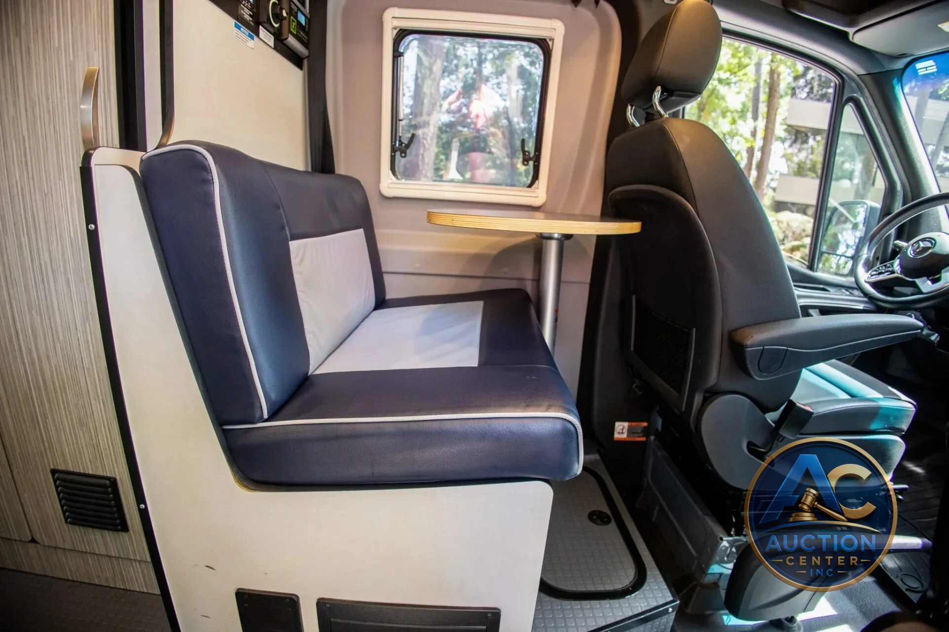 2021 Mercedes-Benz Sprinter 2500