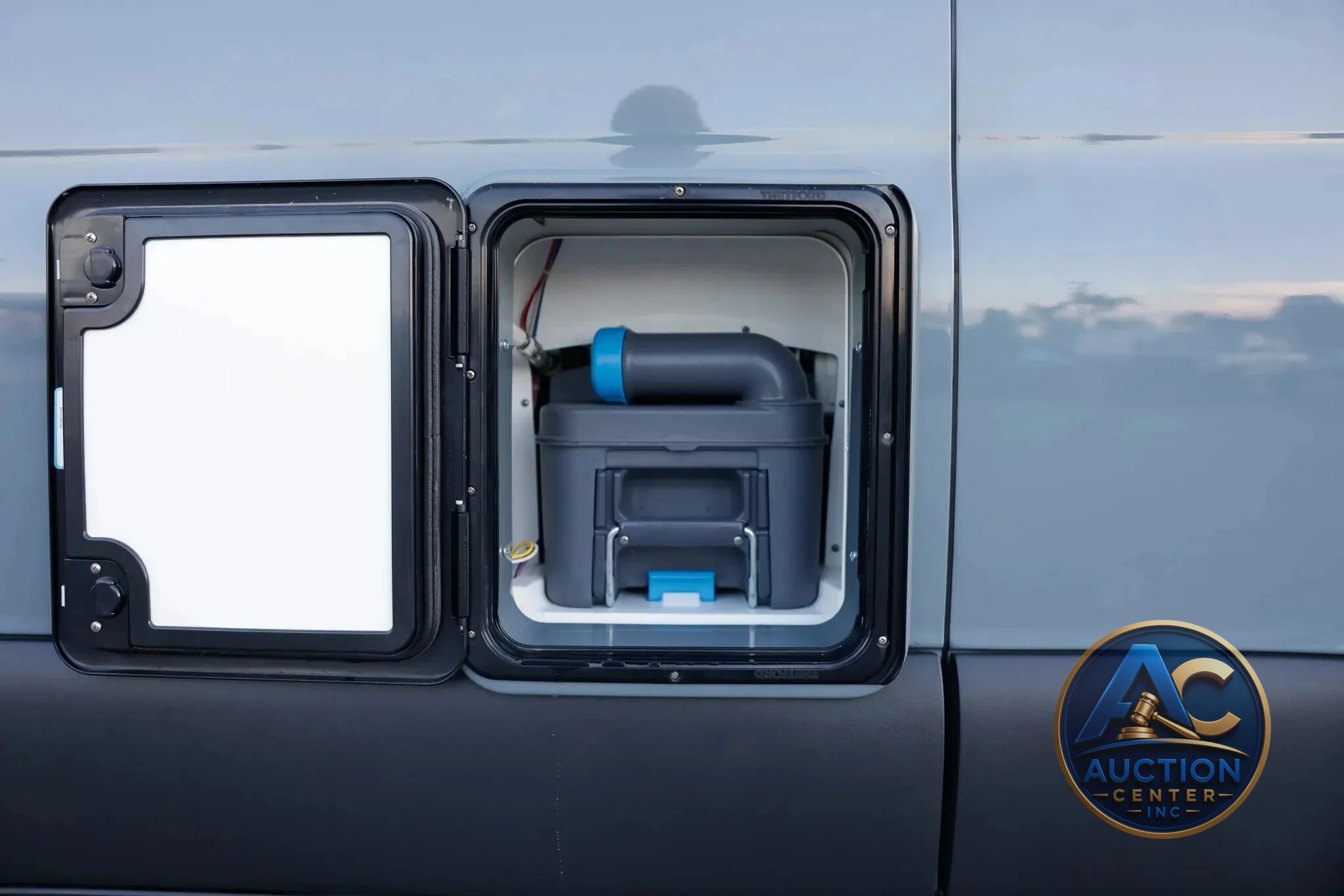 2023 Winnebago Revel
