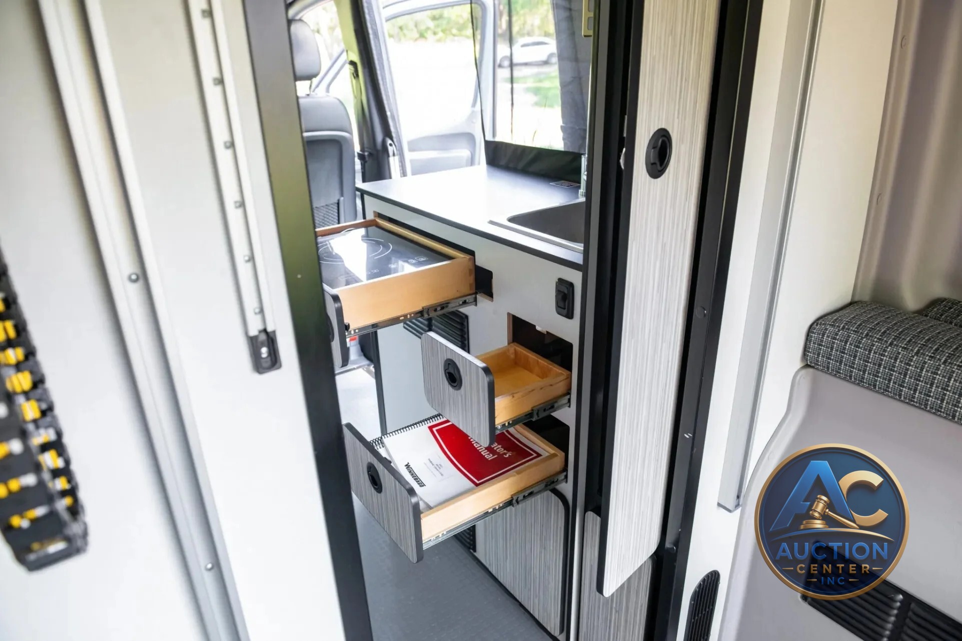 2021 Winnebago Revel