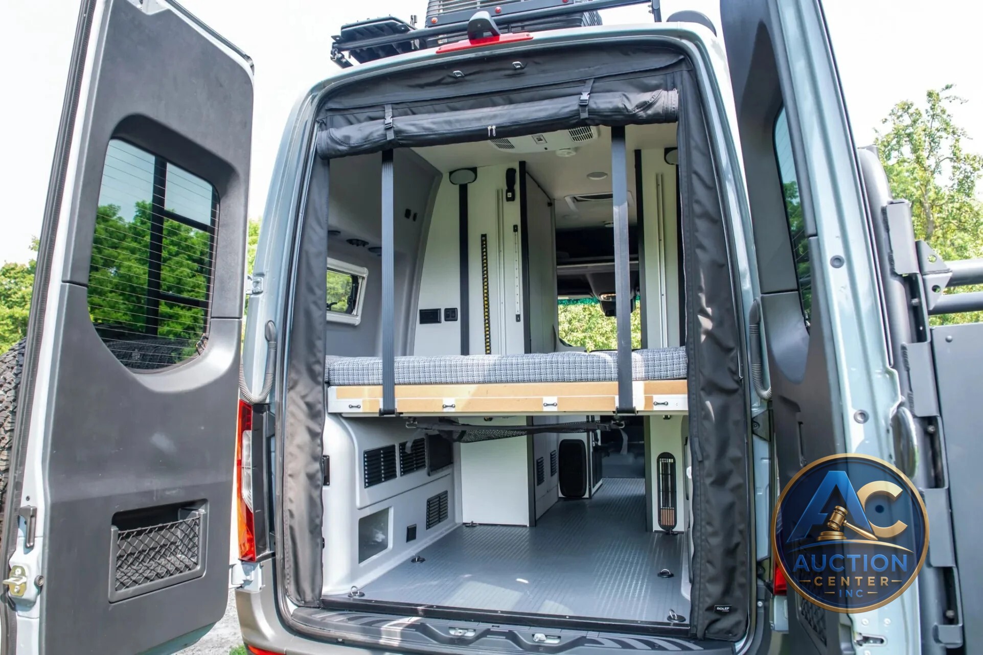 2021 Winnebago Revel