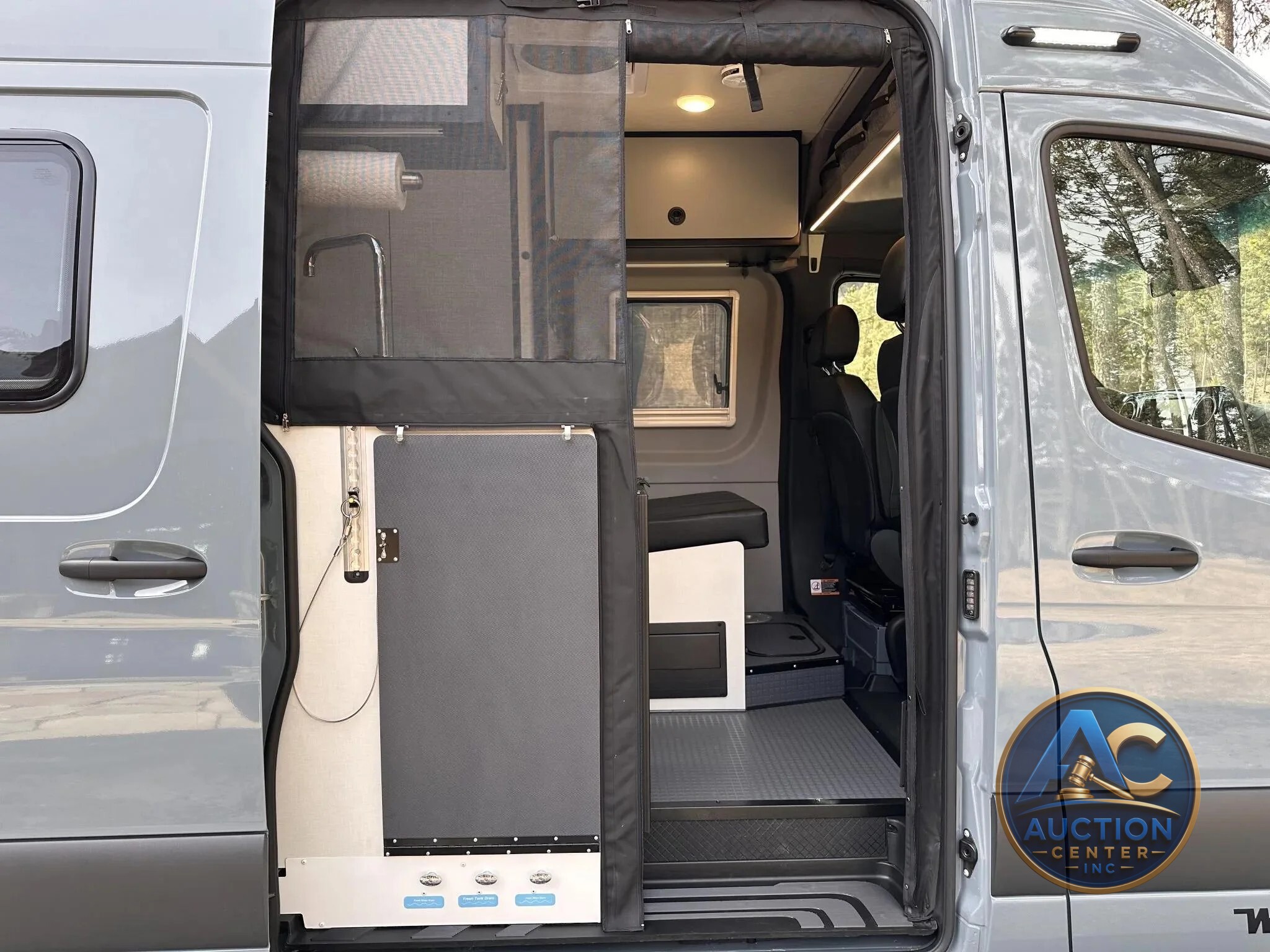 2023 Winnebago Revel