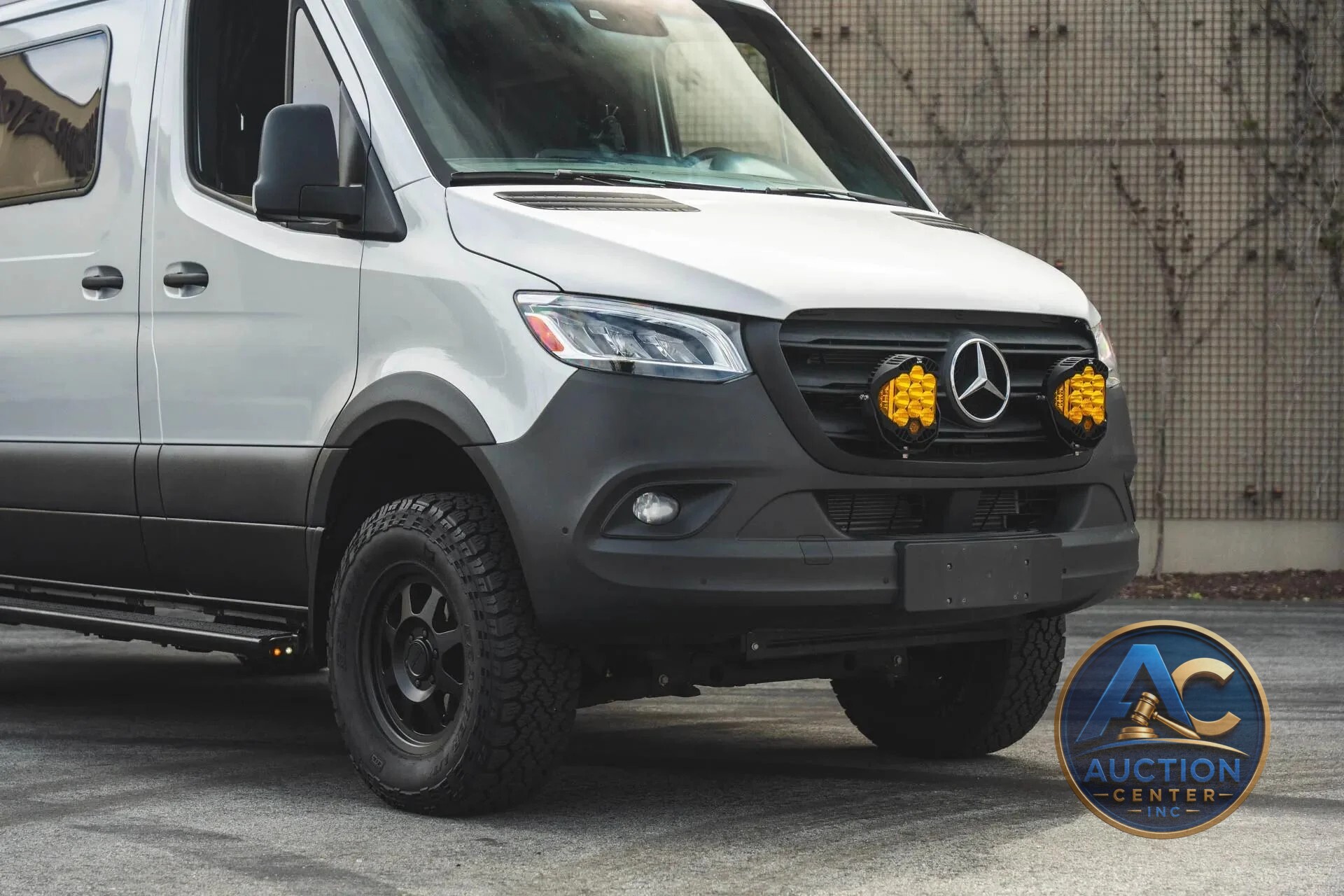 2021 Winnebago Revel