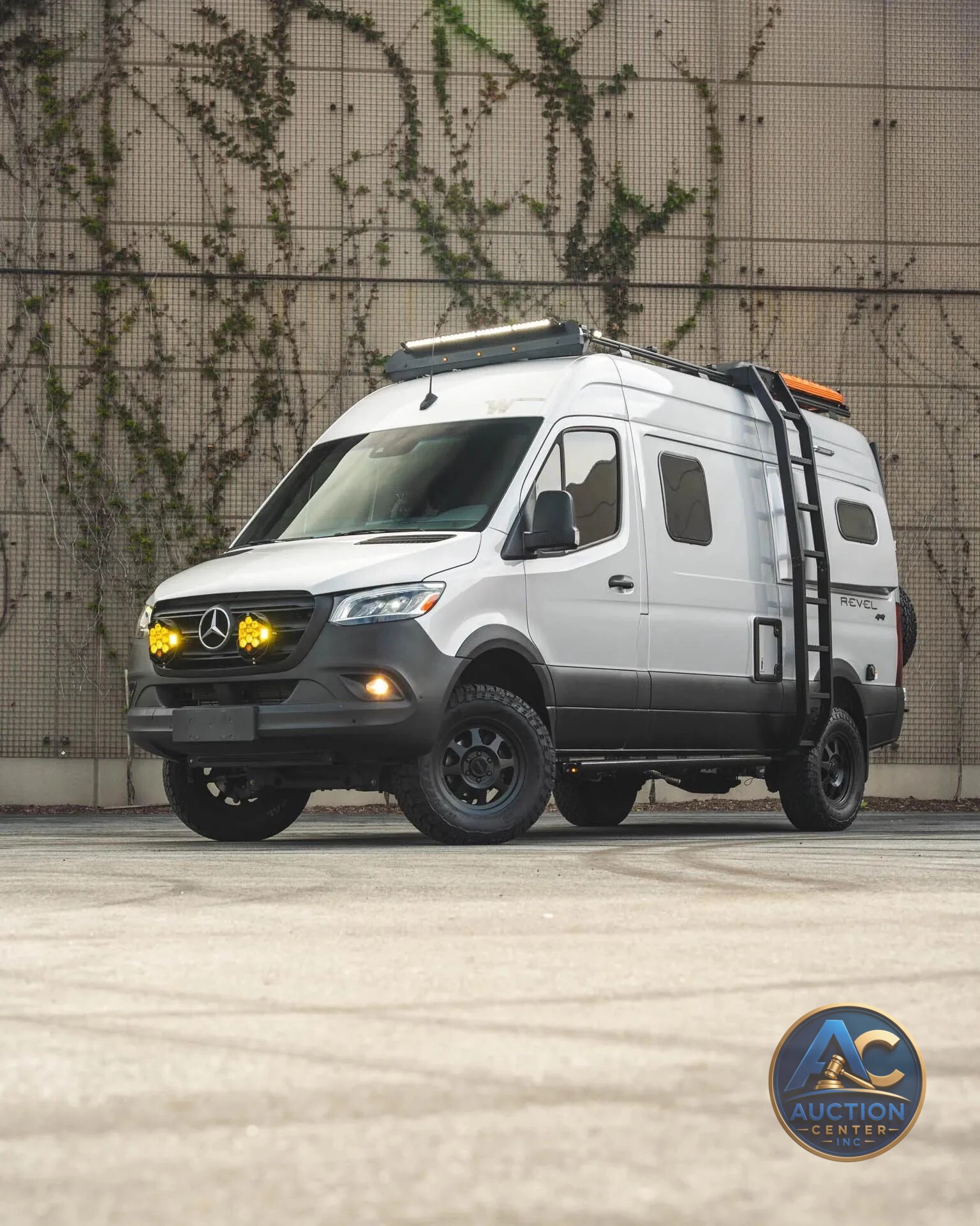 2021 Winnebago Revel