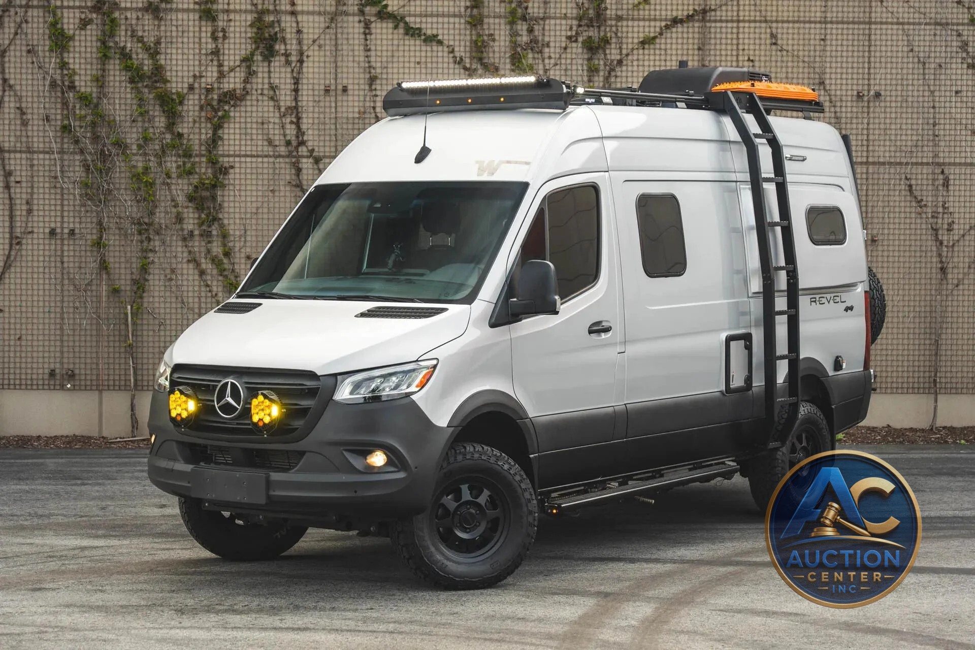 2021 Winnebago Revel