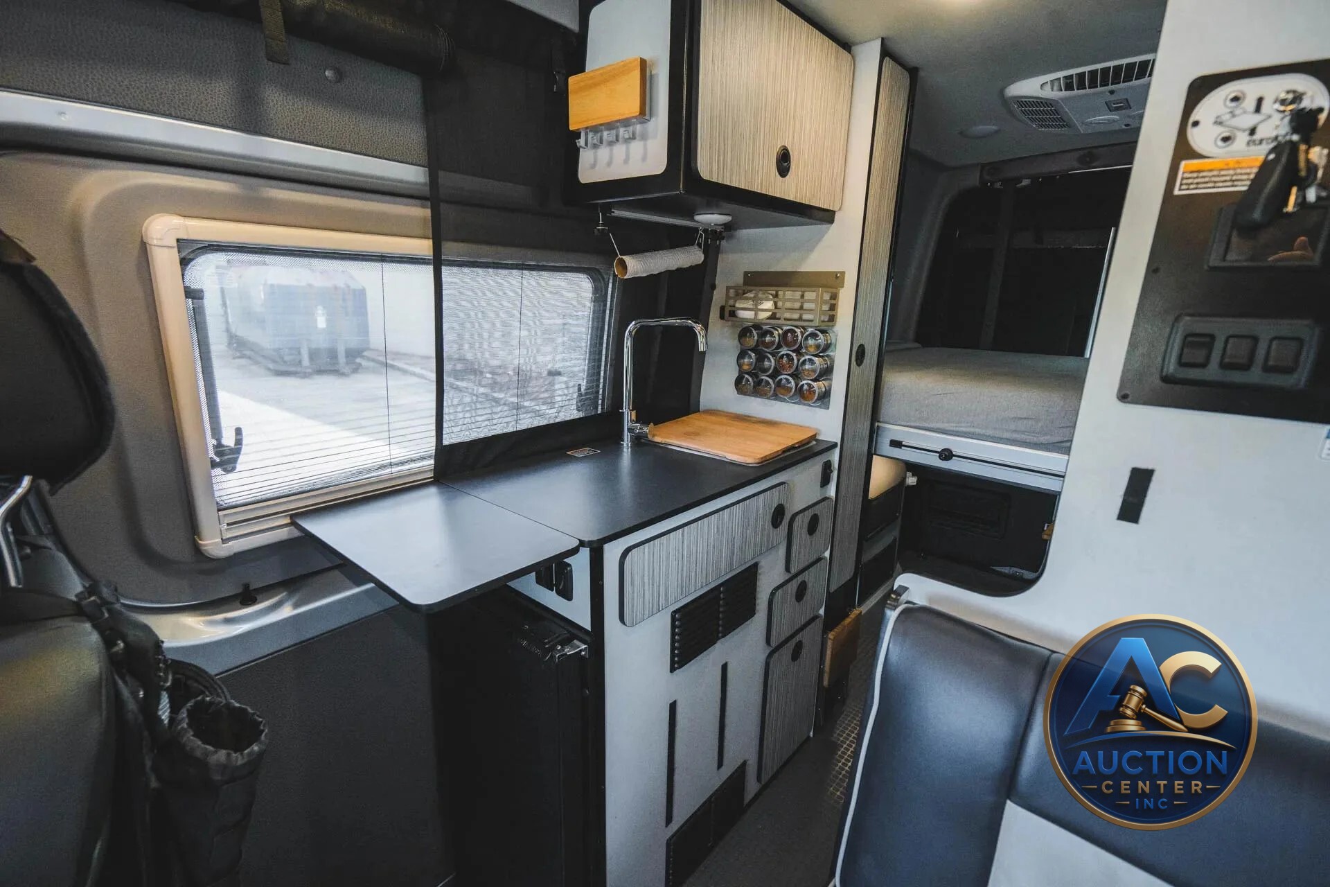 2021 Winnebago Revel