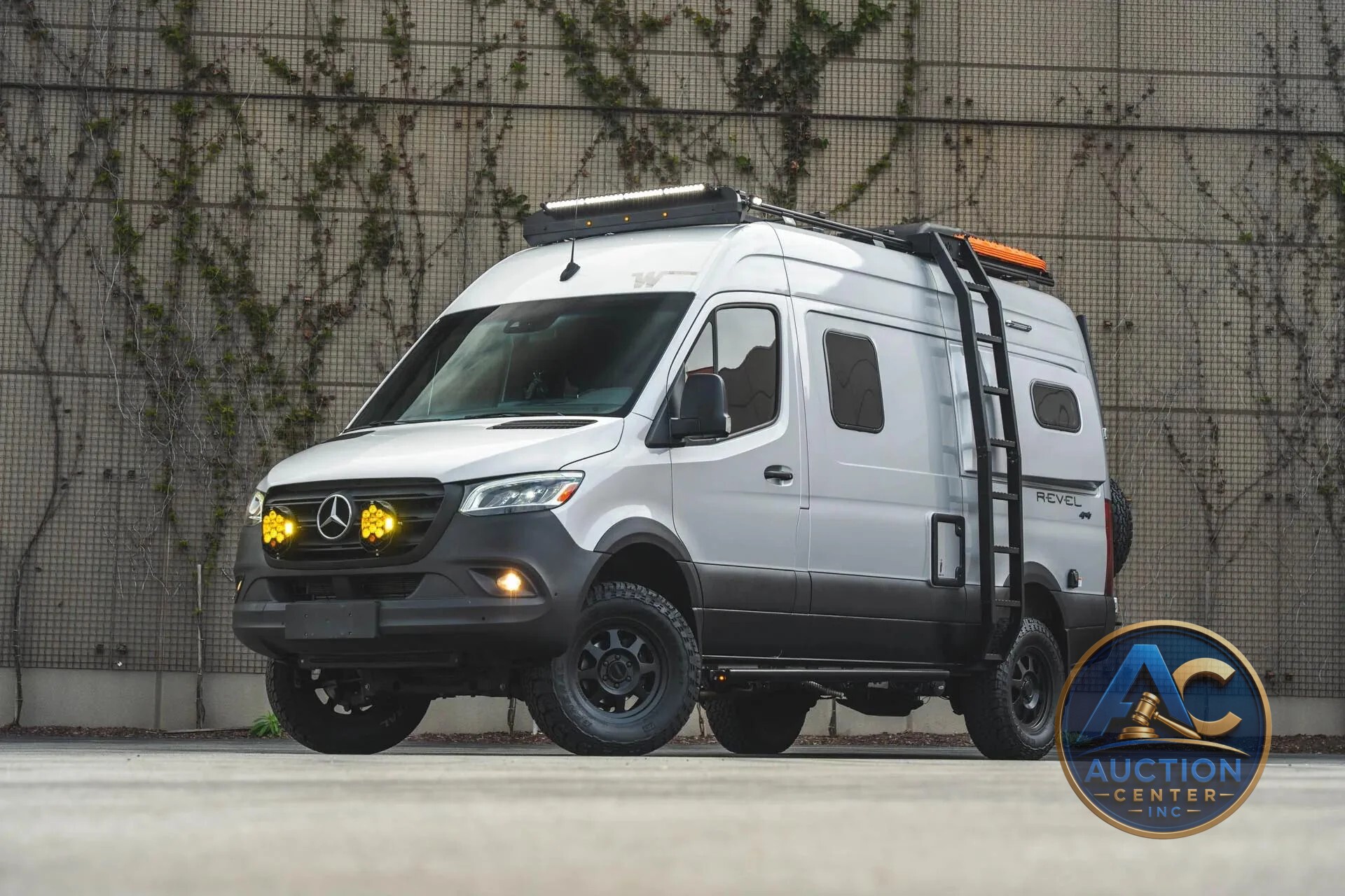 2021 Winnebago Revel