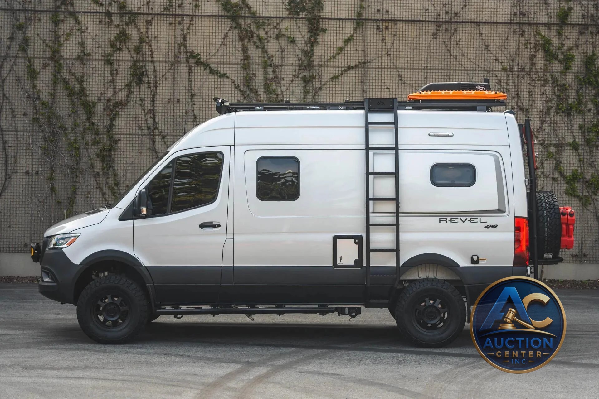 2021 Winnebago Revel