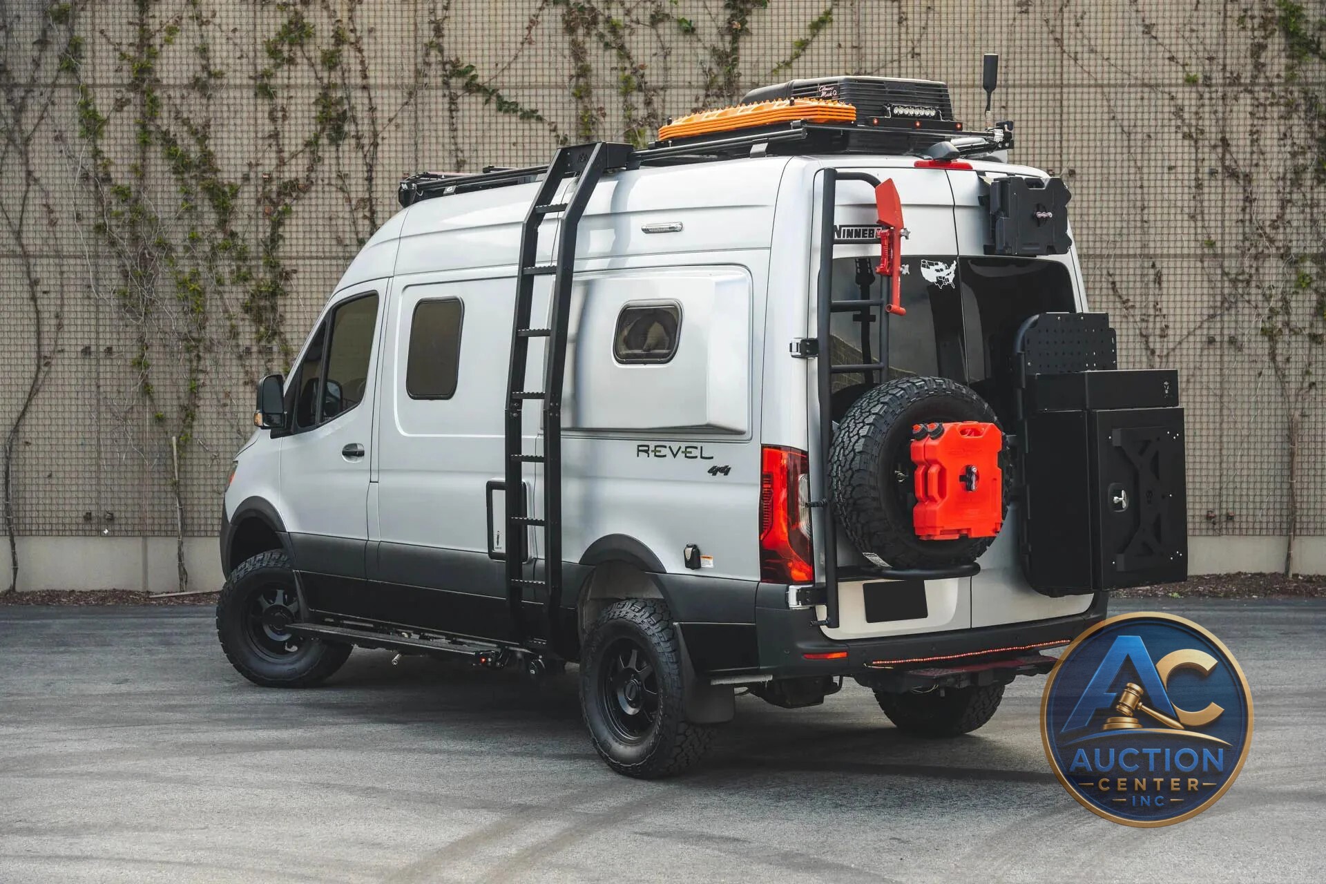 2021 Winnebago Revel