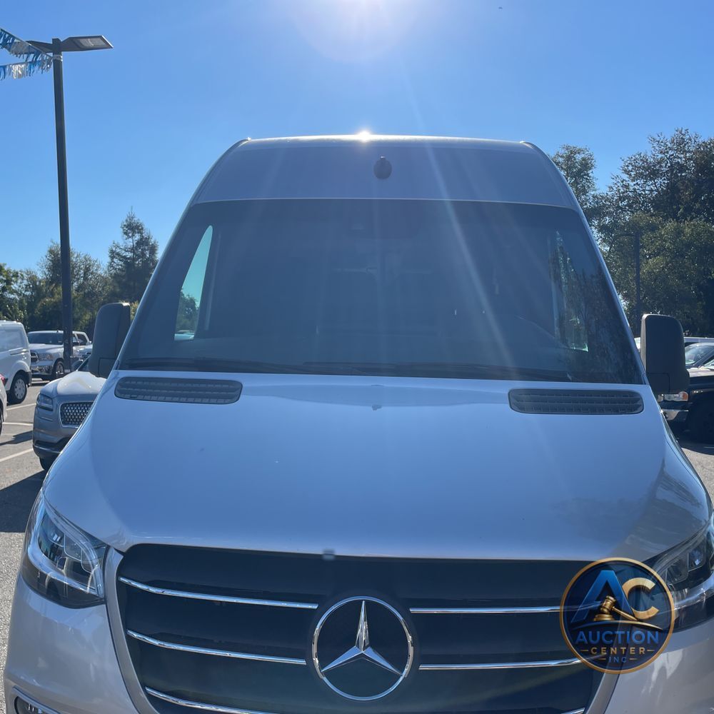 2024 Mercedes-Benz Sprinter 2500