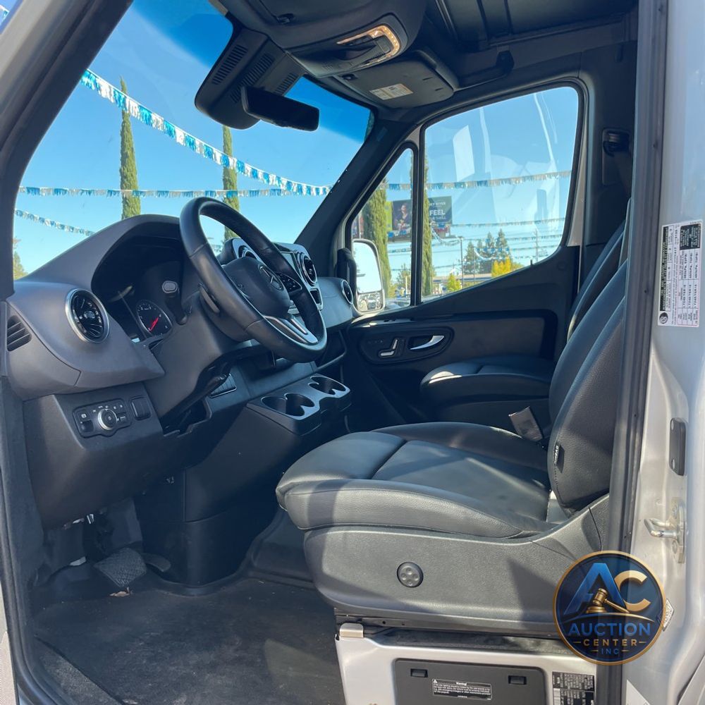 2024 Mercedes-Benz Sprinter 2500