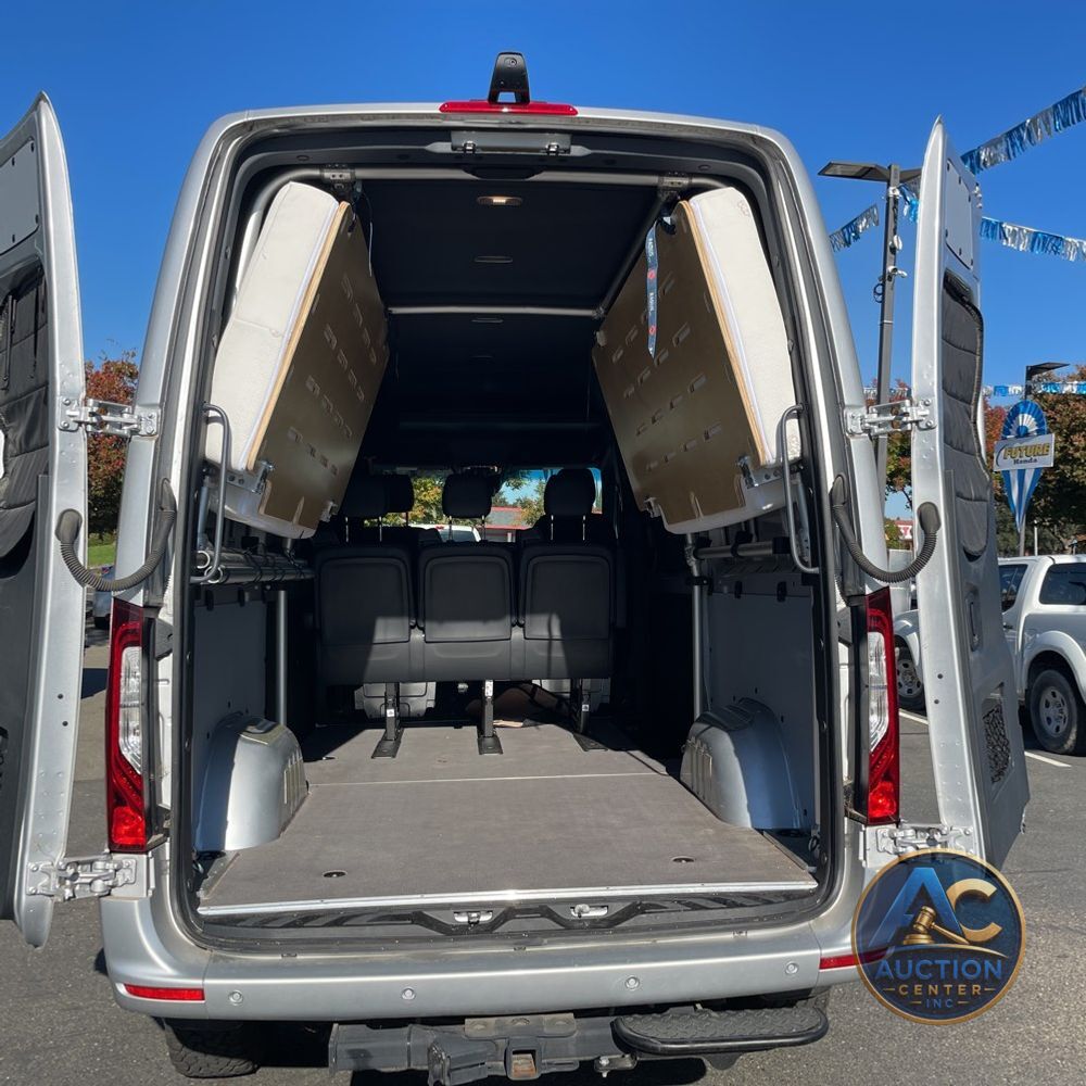 2024 Mercedes-Benz Sprinter 2500