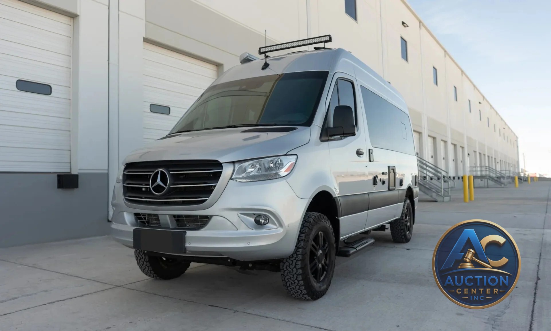 2022 Thor Motor Coach Sanctuary