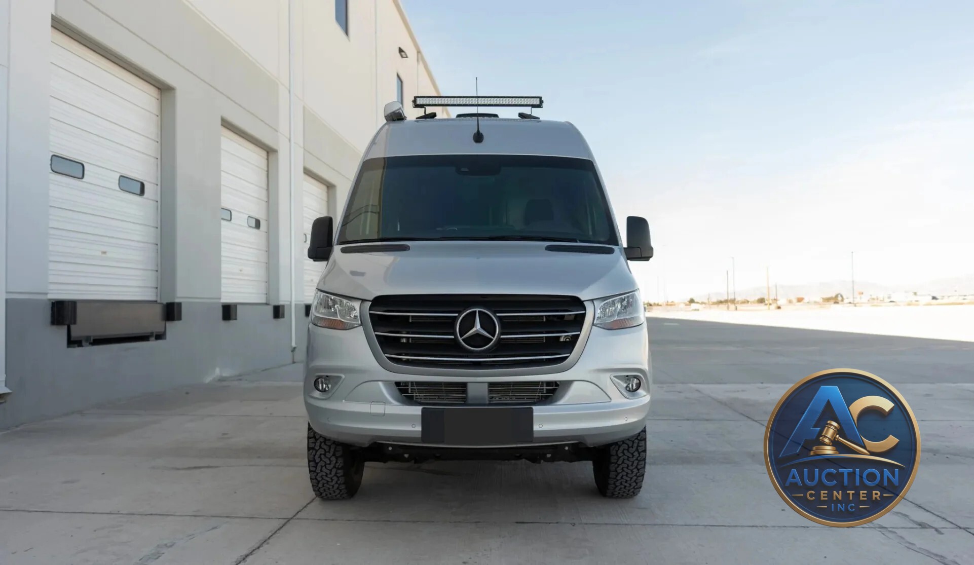 2022 Thor Motor Coach Sanctuary