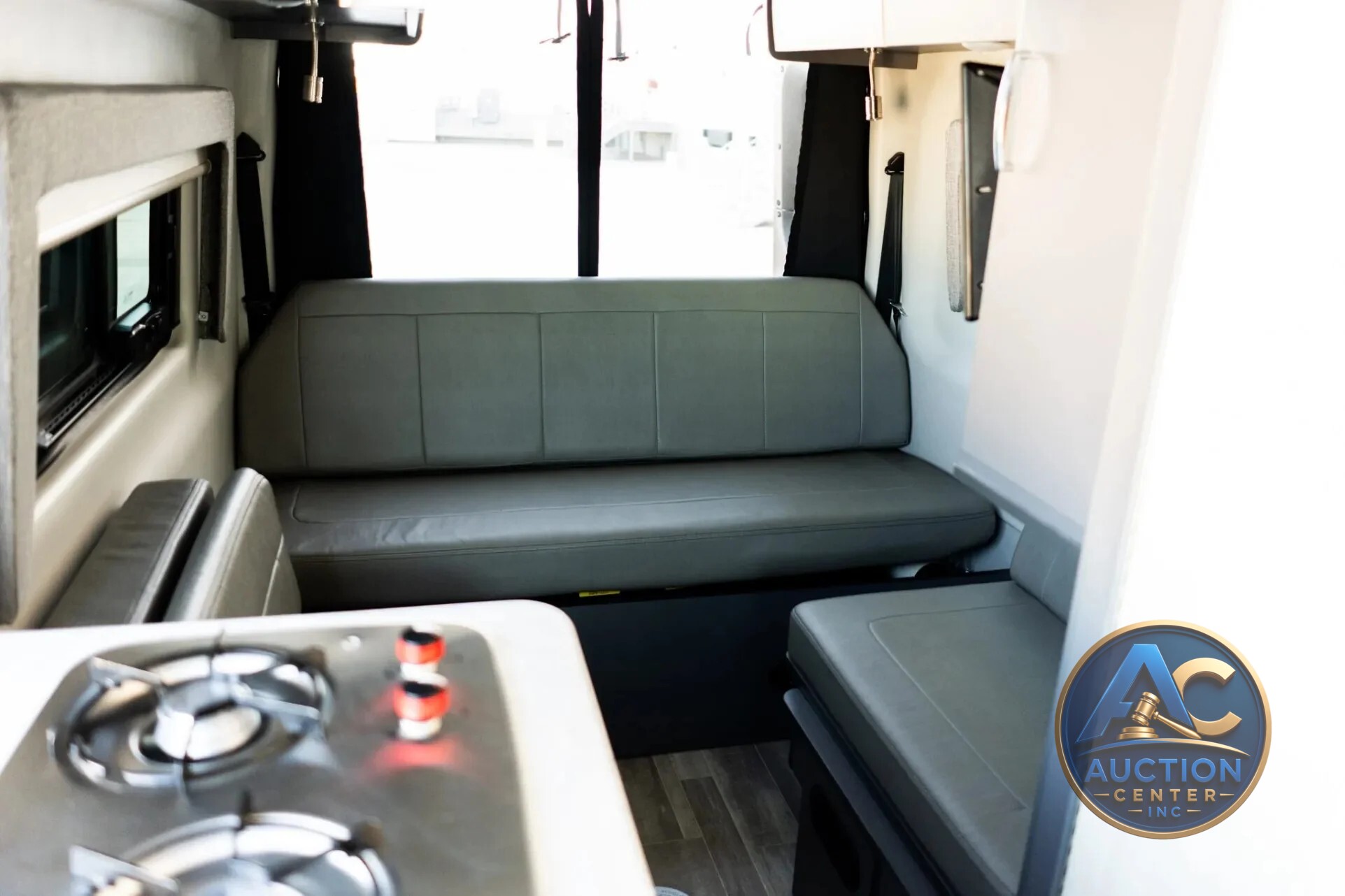 2022 Thor Motor Coach Sanctuary