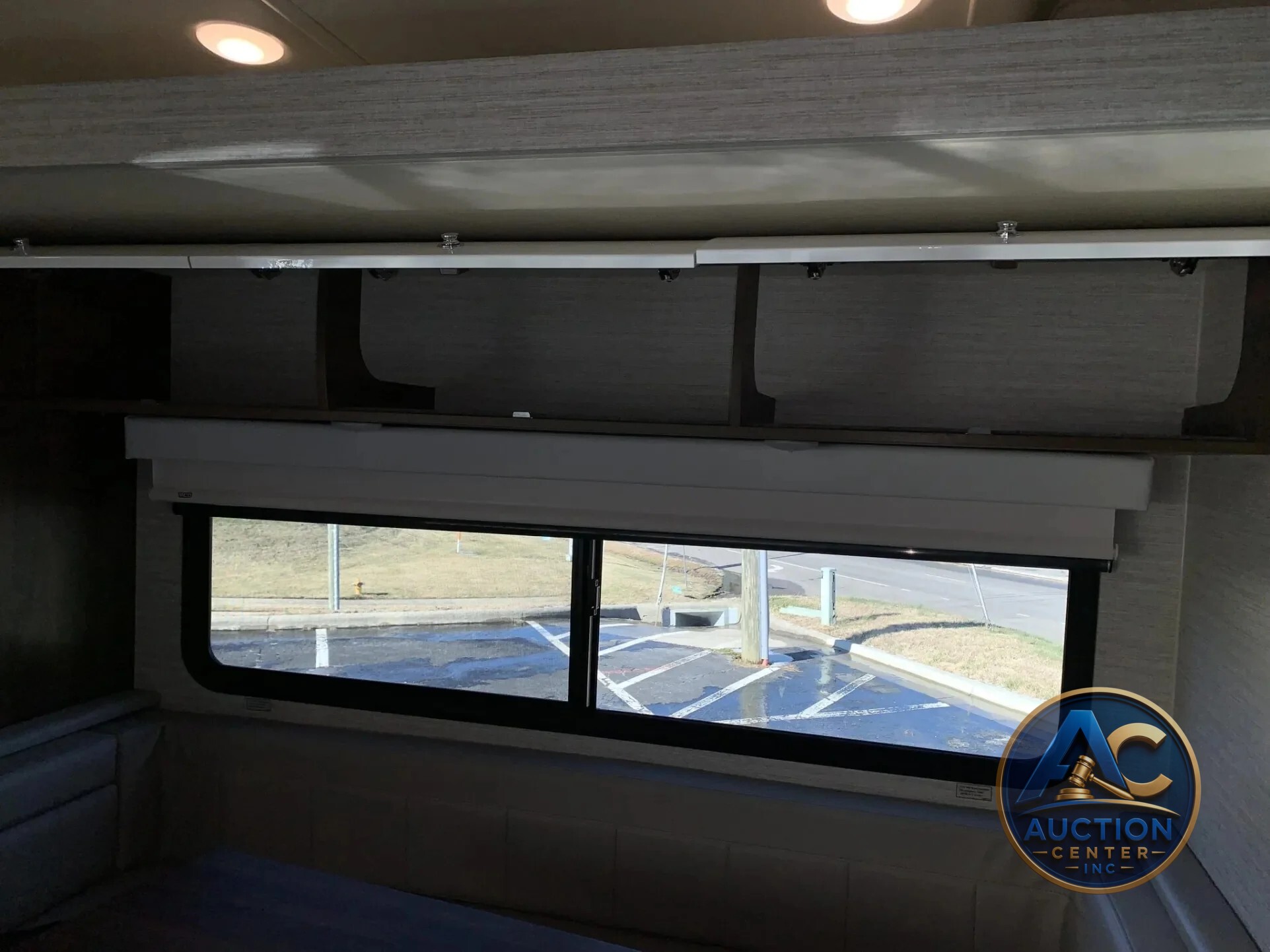 2023 Winnebago Navion