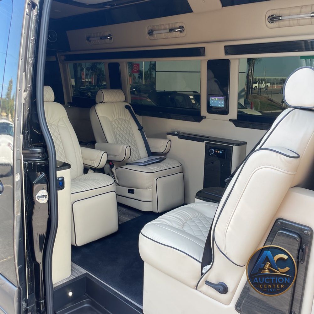 2023 Mercedes-Benz Sprinter 3500 High Roof XD