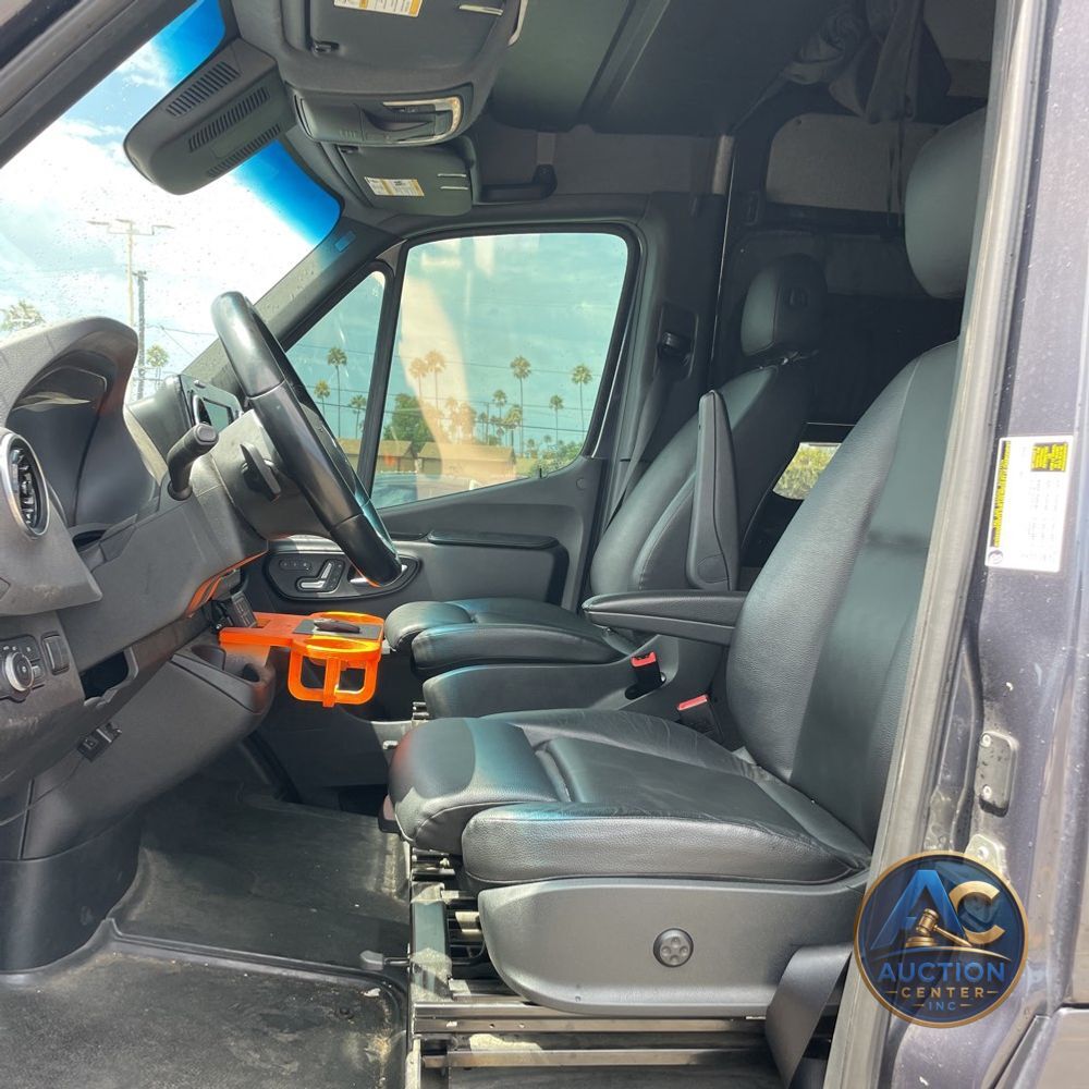 2021 Mercedes-Benz Sprinter 2500