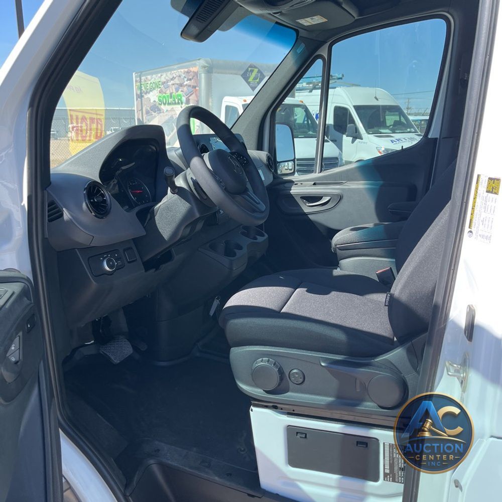 2024 Mercedes-Benz Sprinter 2500