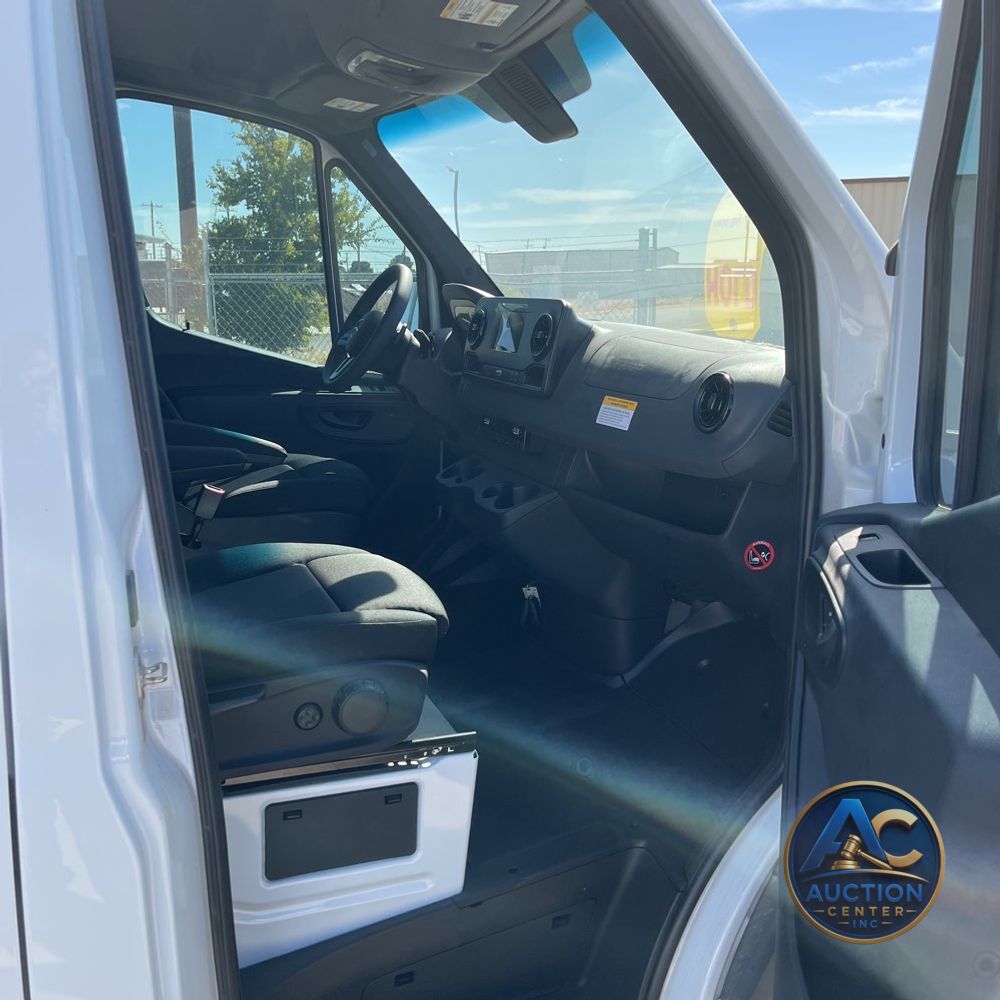 2024 Mercedes-Benz Sprinter 2500