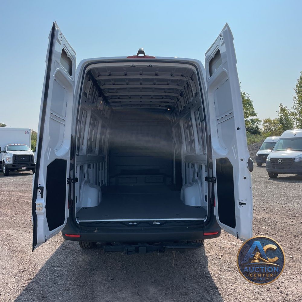 2025 Mercedes-Benz Sprinter 2500